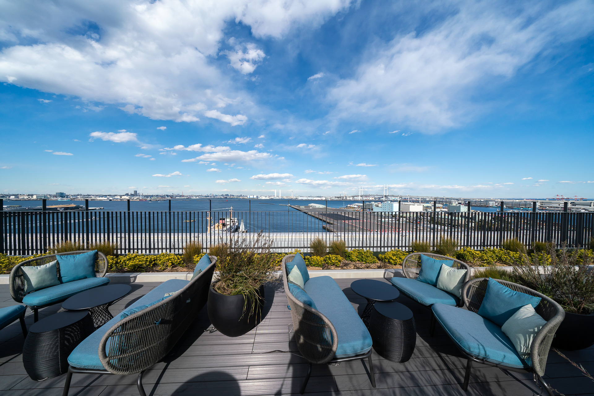 席も広く作られている