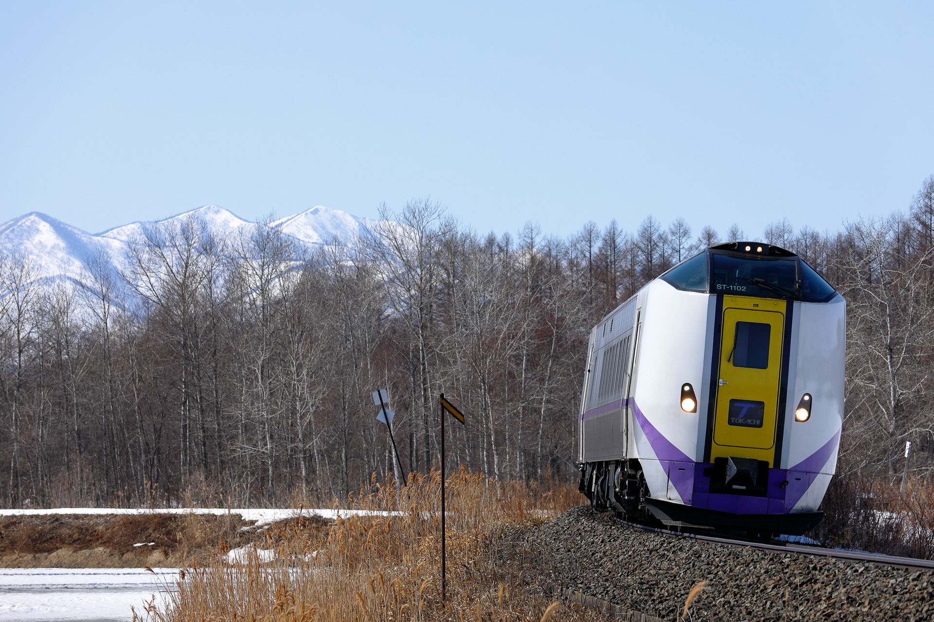 需要が増える札幌～帯広間には別途「とかち」があり、「おおぞら」の間に走らせて補完関係を形成している