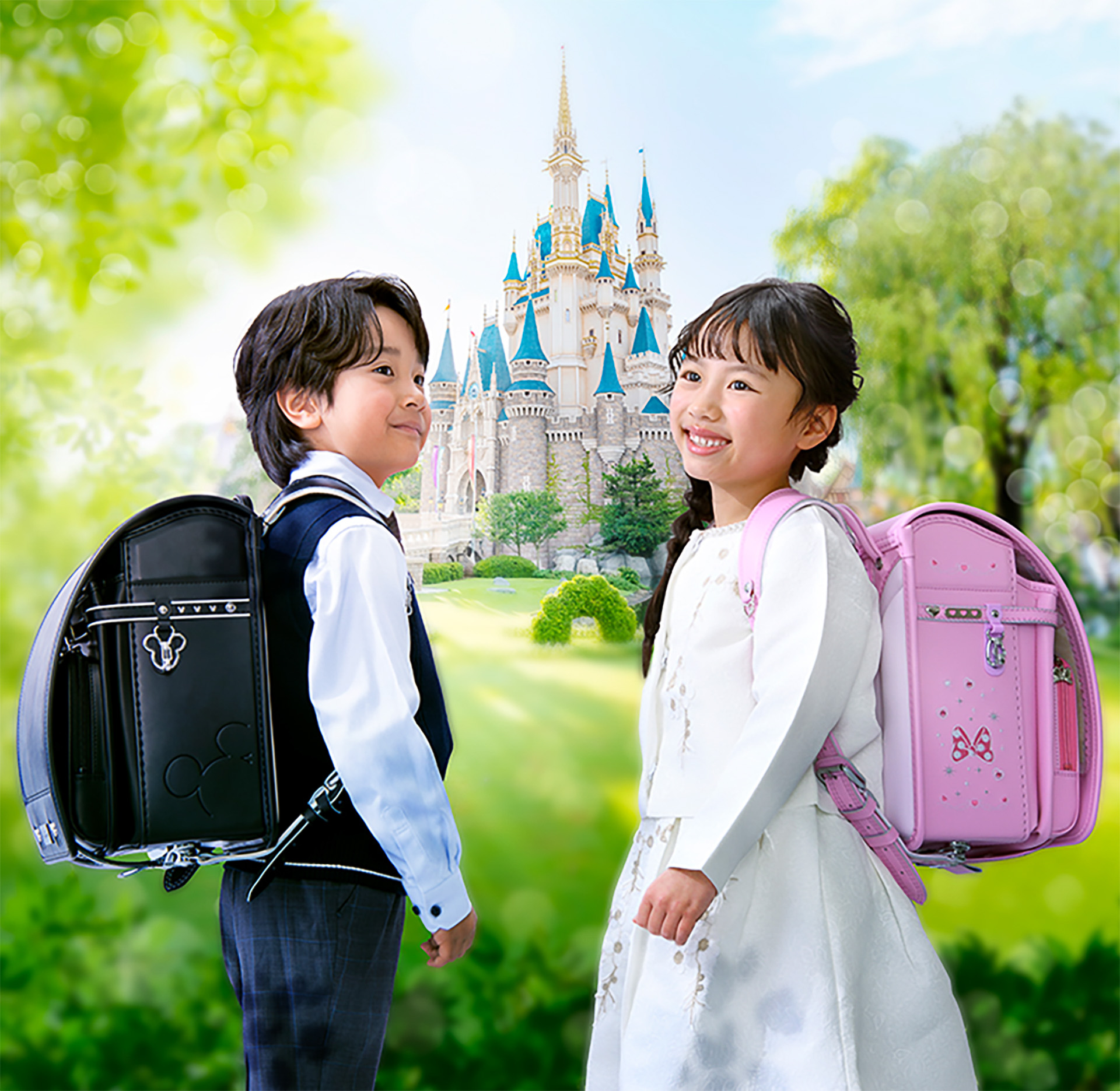 東京ディズニーリゾートにて「オリジナルランドセル ～ハピネスあふれる未来へ～」（7〜8万円）が発売
