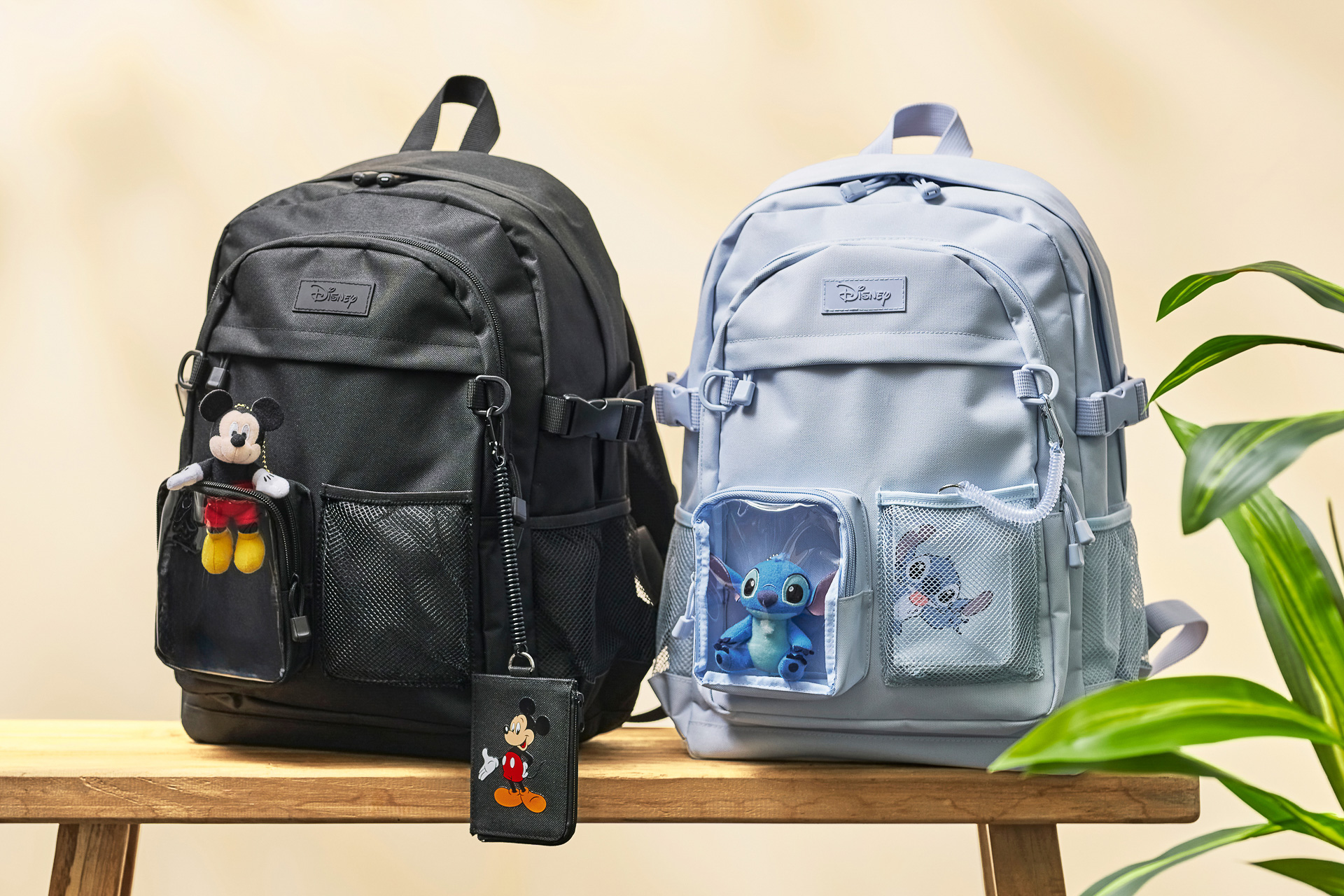 ディズニーストアは、春の新作バックパックやエコバッグの発売をスタートした