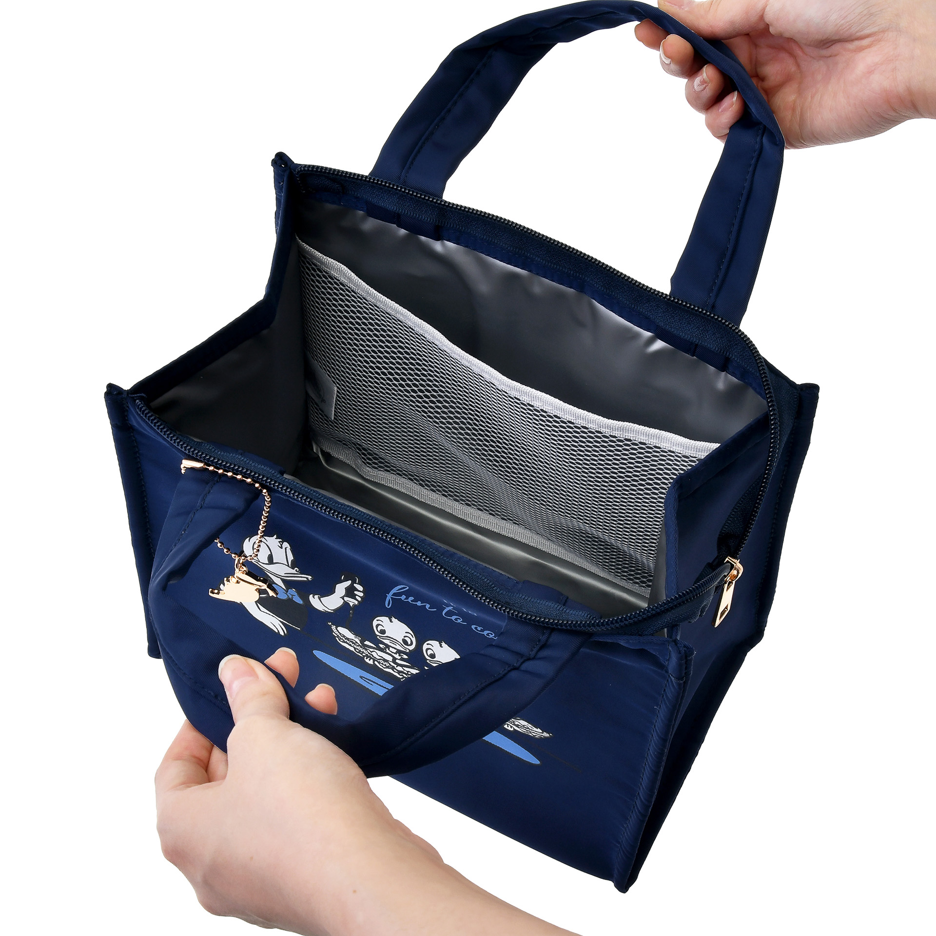 「保冷バッグ＜ドナルド＆ヒューイ、デューイ、ルーイ＞」（1700円）