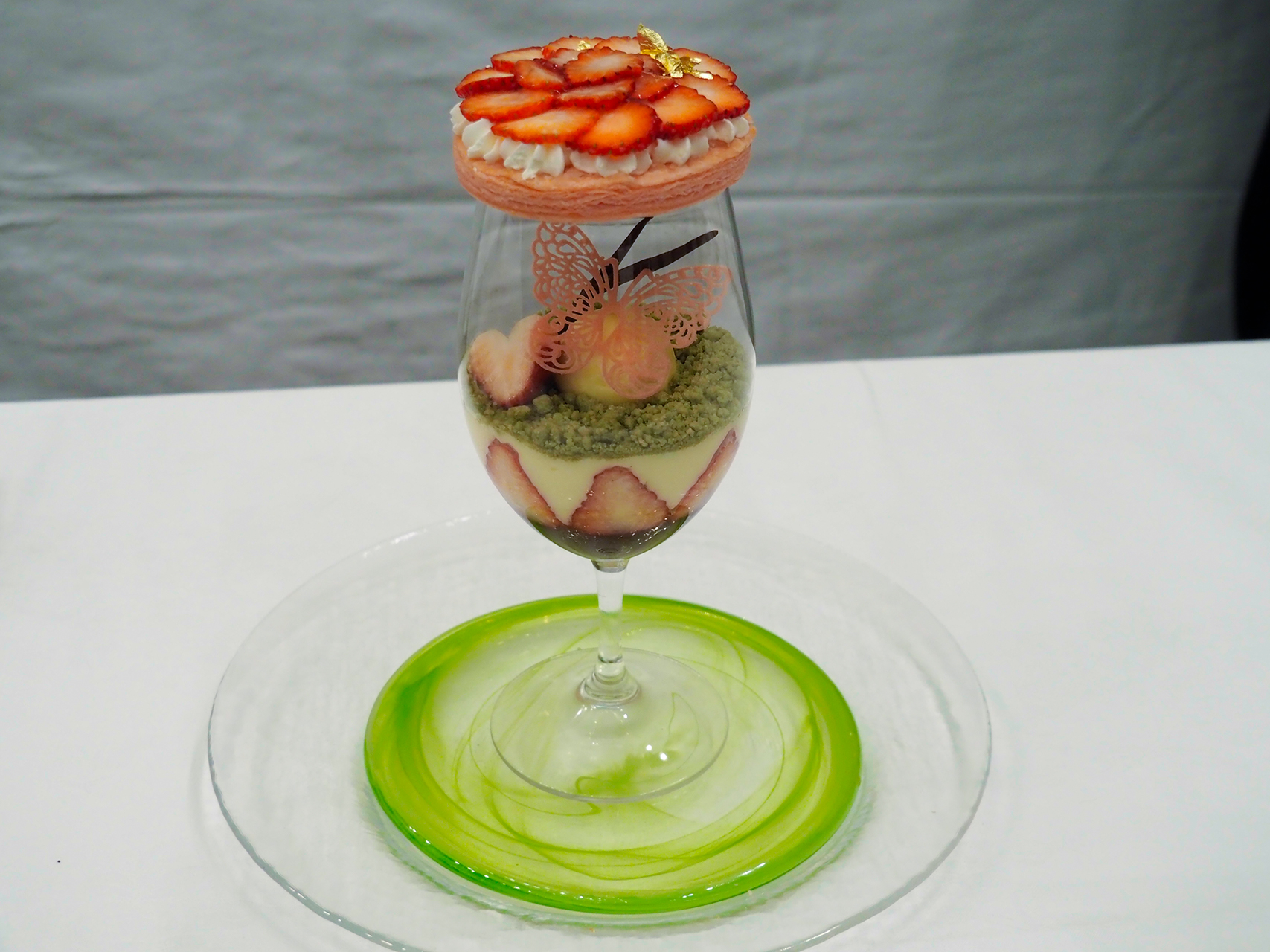 ザ・プリンス箱根芦ノ湖 ラウンジ やまぼうしぼ「Papillon Repose（ドリンク付き）」（3000円）