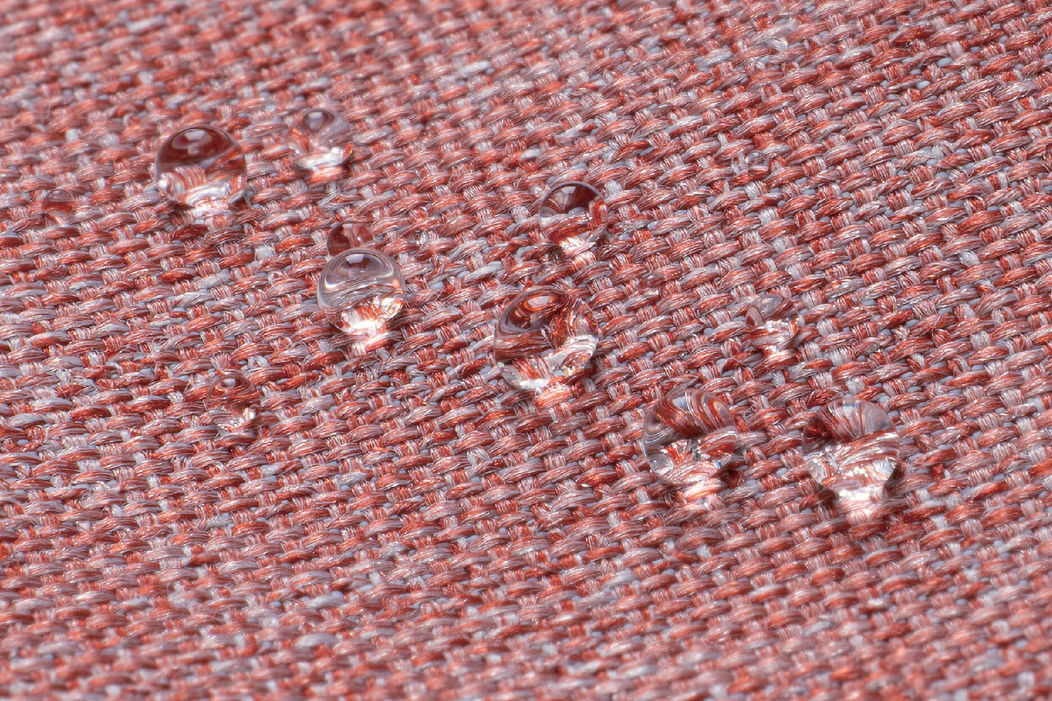 水や汚れに強い撥水加工付き