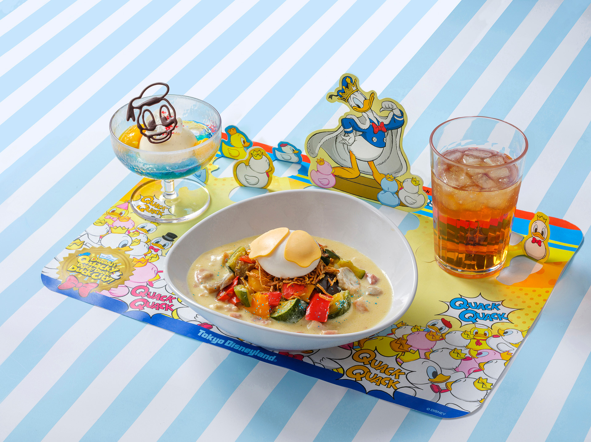 「プラザパビリオン・レストラン」の「ダックダイブ・パスタセット」（2180円）