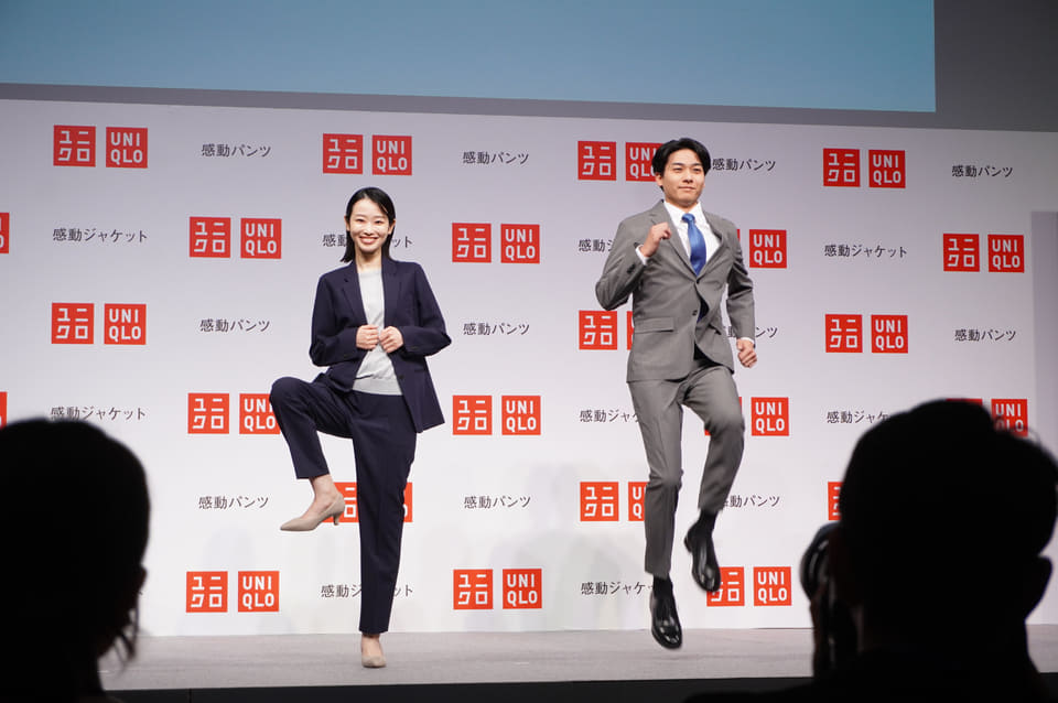 ユニクロ、感動スーツは「なぜ感動」する？ 機能・質感・着回し力が