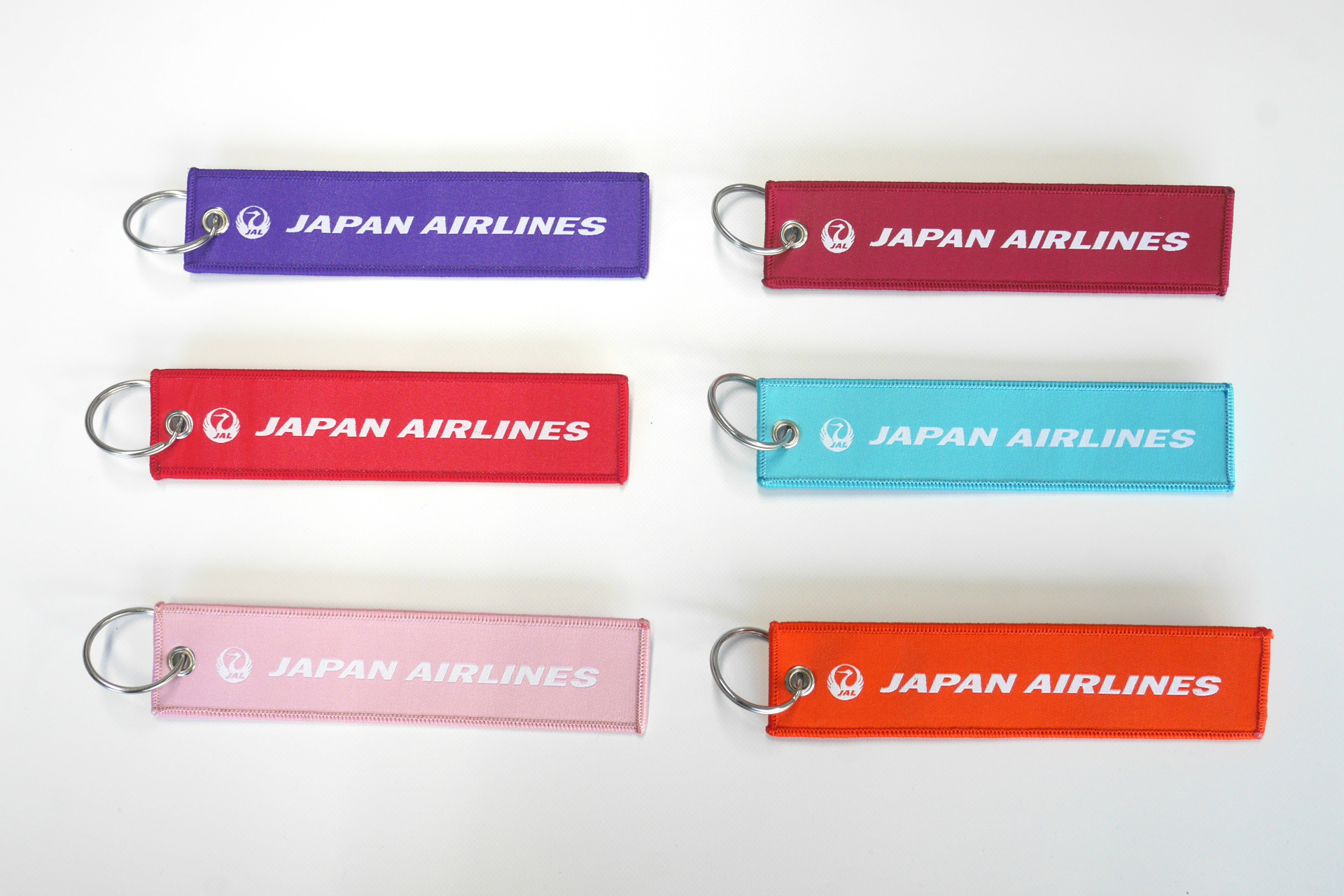 裏面のデザイン（写真提供：日本航空）