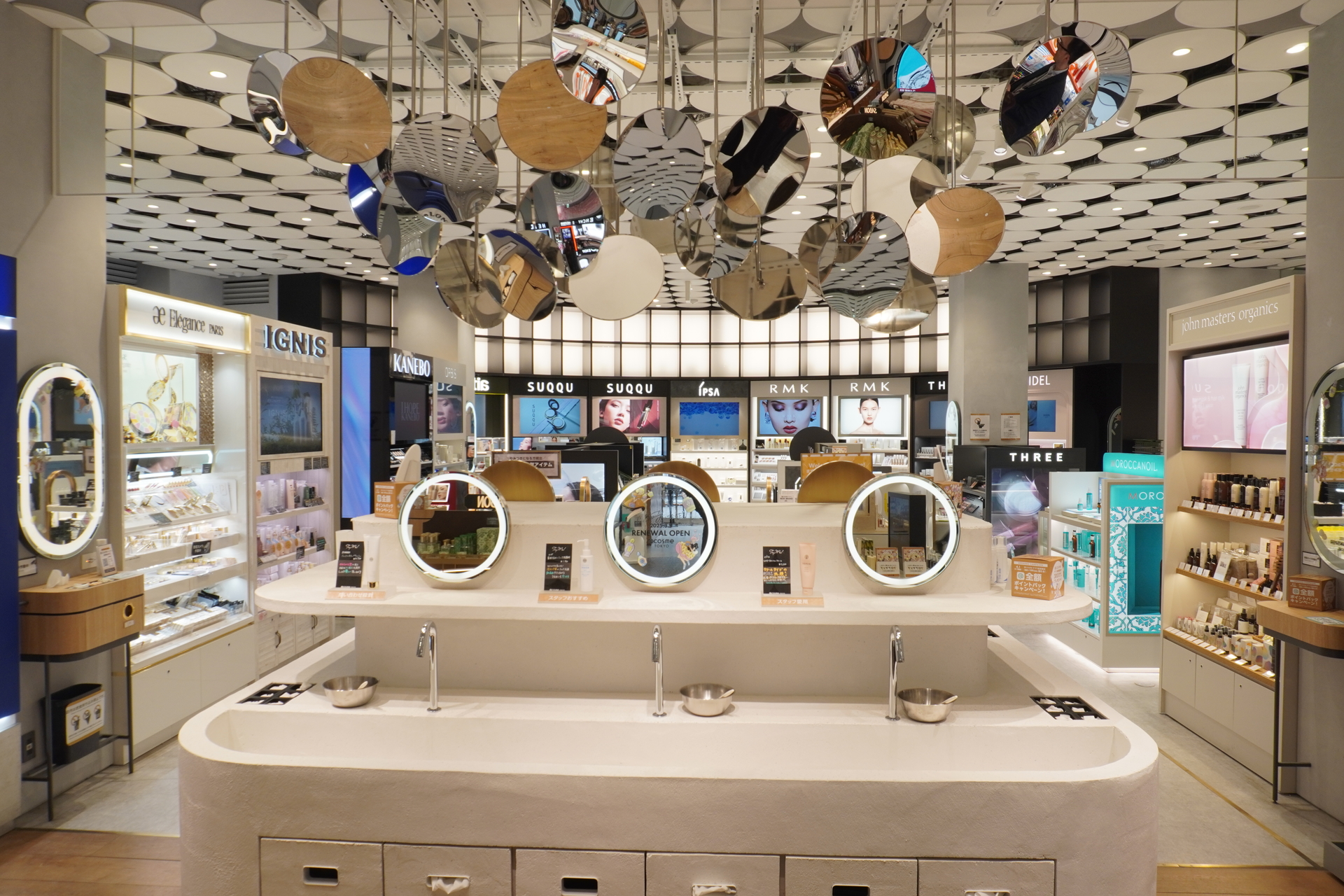 テスターバーの手洗いスペースも増設