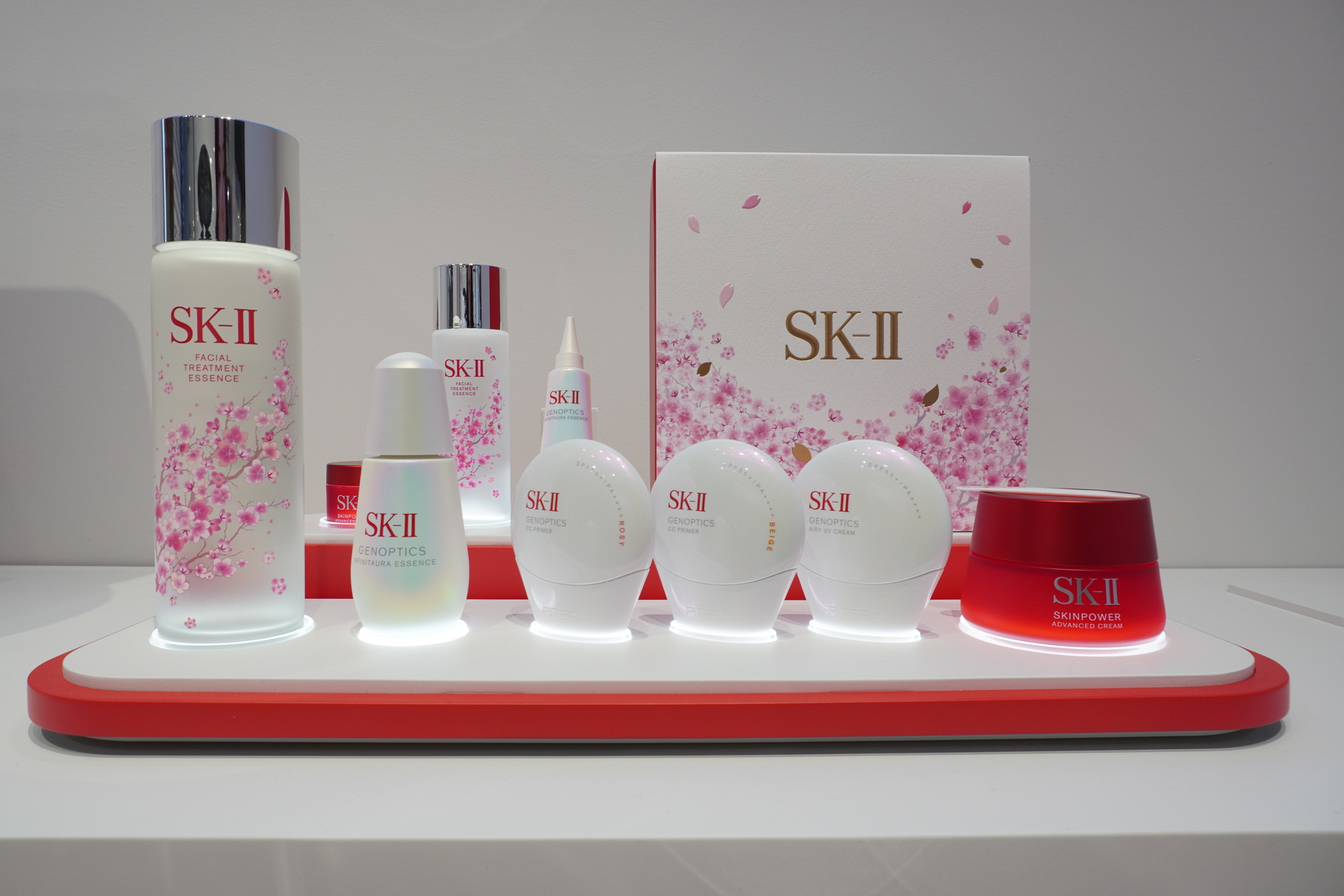 SK-IIの製品を試せるテスターバー