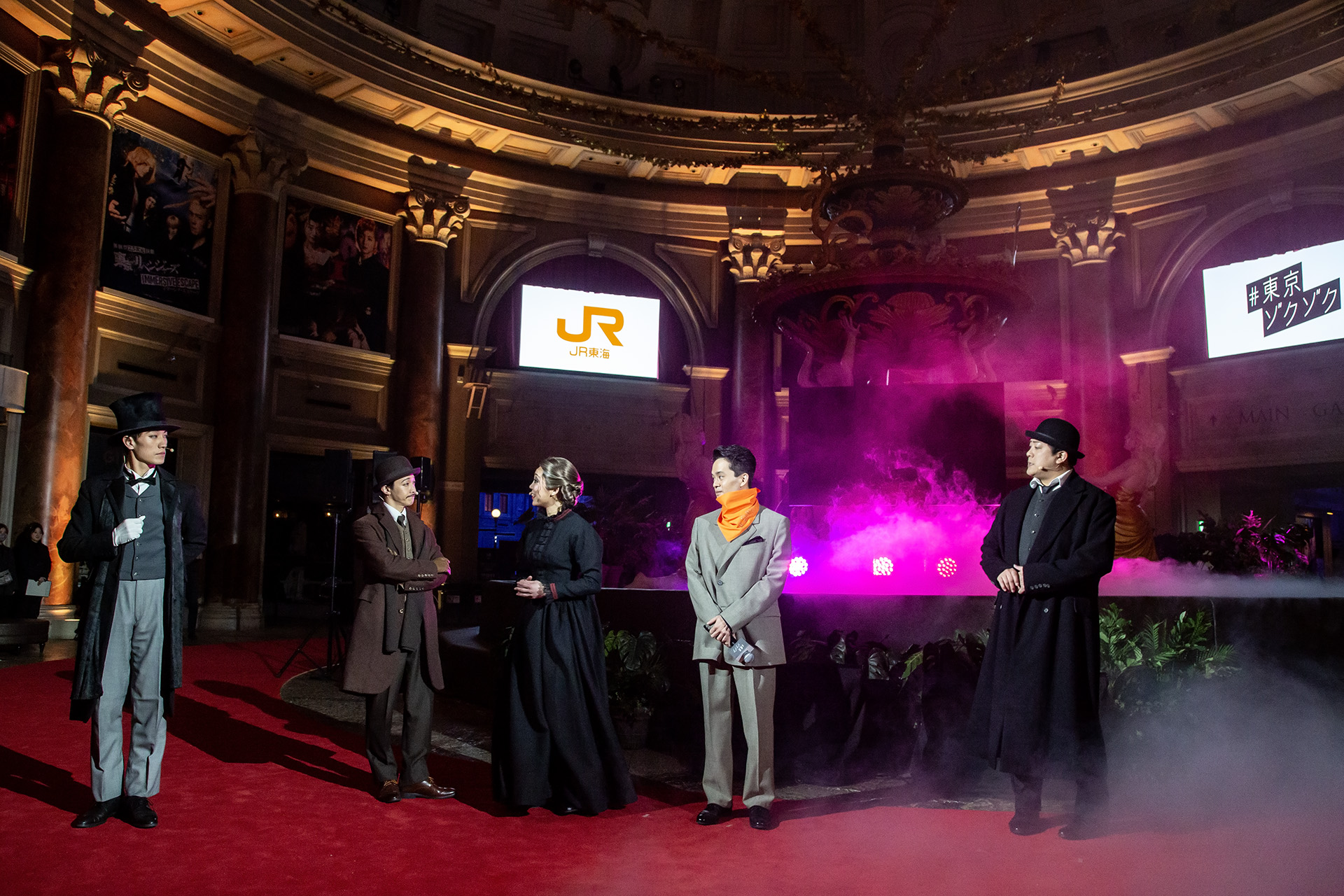 役者と一緒に舞台を体験