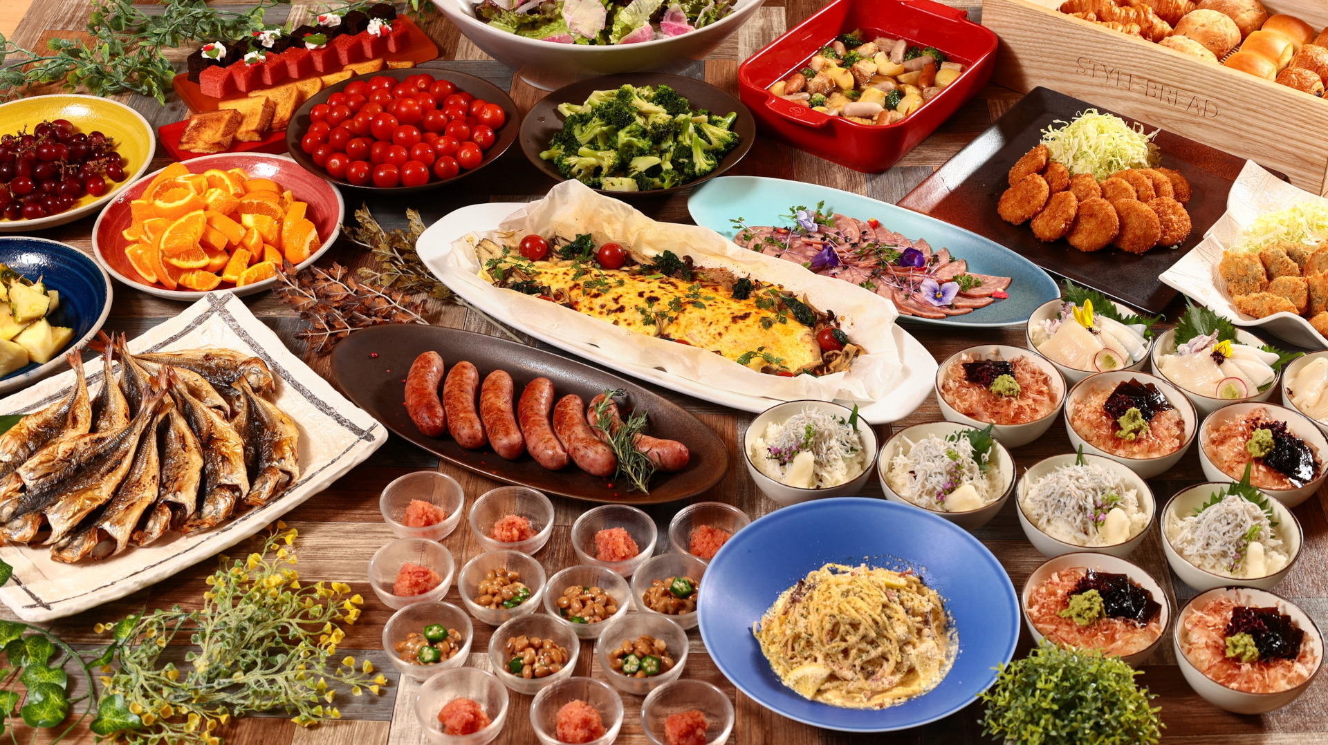 伊豆グルメを楽しめる朝食ビュッフェの例