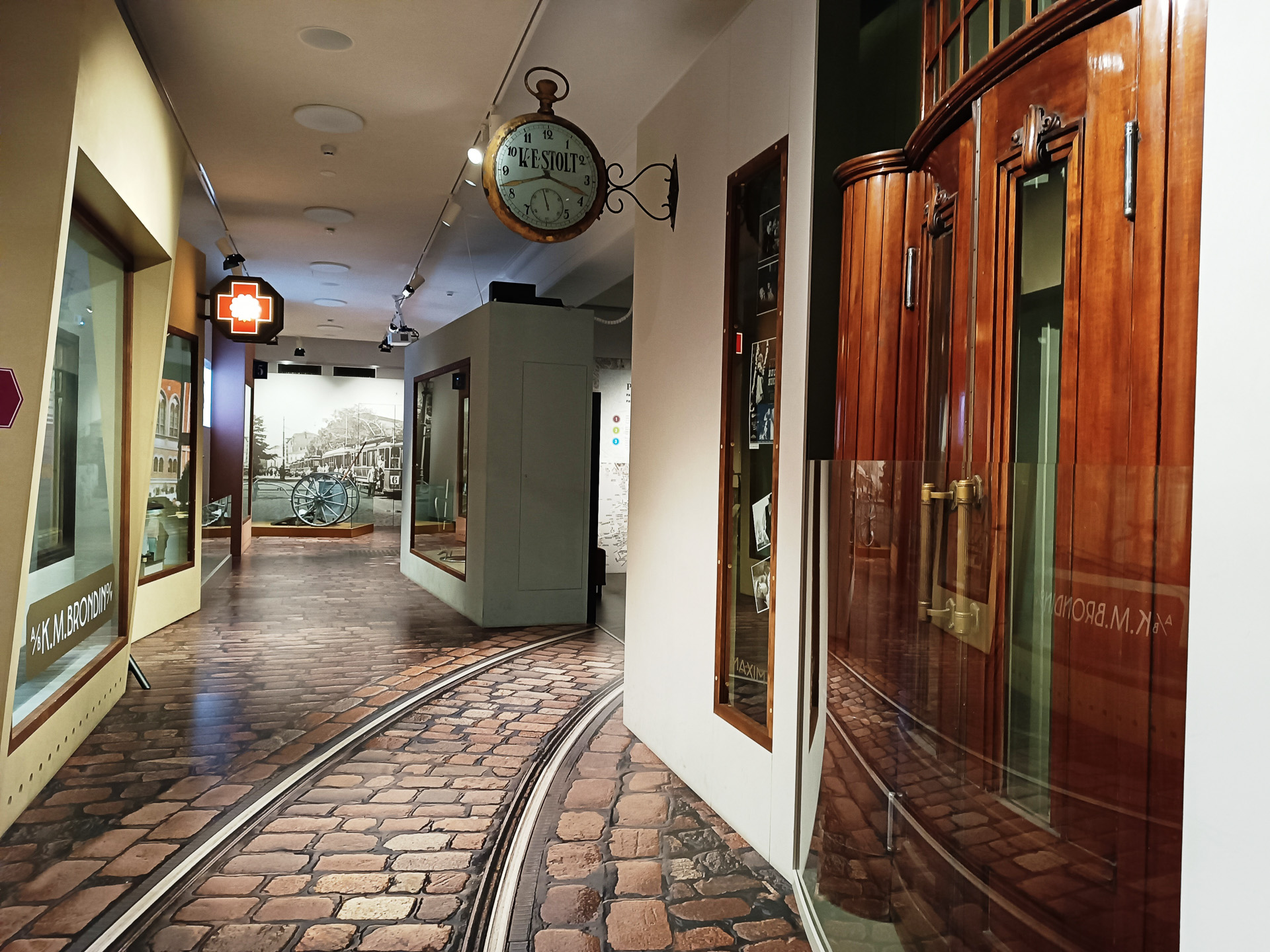 ヘルシンキ市立博物館。休憩所がカラフル