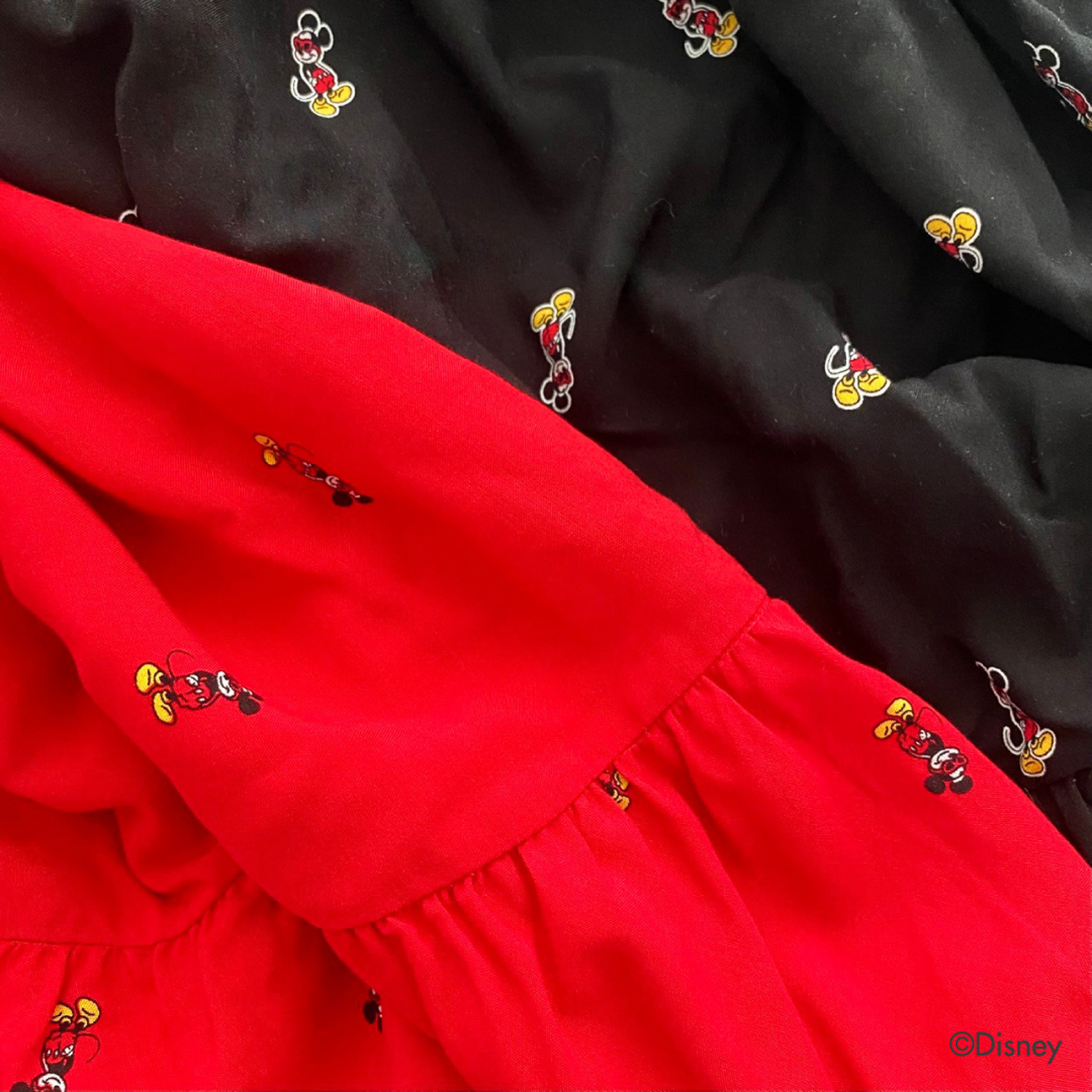 「ミッキー＆フレンズ/ティアードスカート」（各6490円）