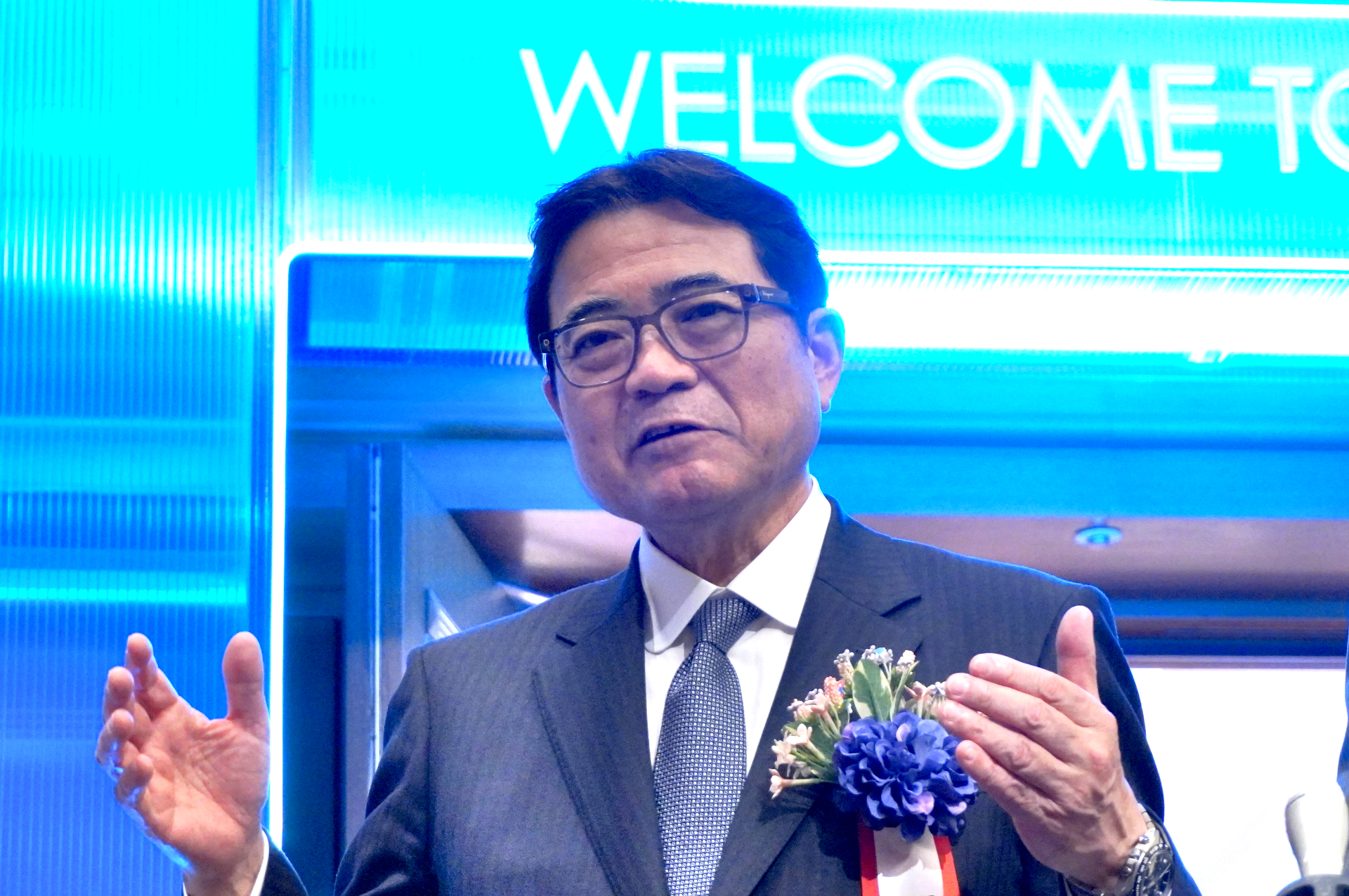 関西エアポート株式会社 代表取締役社長 CEO 山谷佳之氏。「関空は、ファーストパビリオンであり、ラストパビリオン」という意識で万博客をもてなしたいと話した