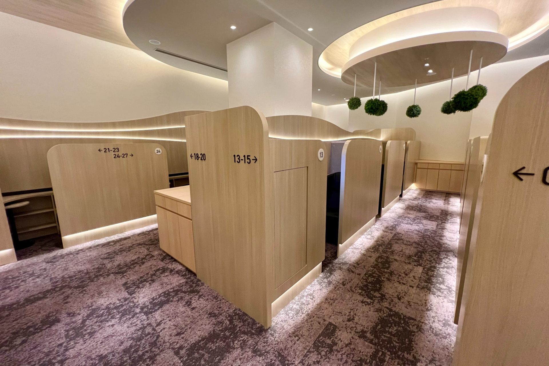 多彩な休憩スペースとリラクゼーションルーム