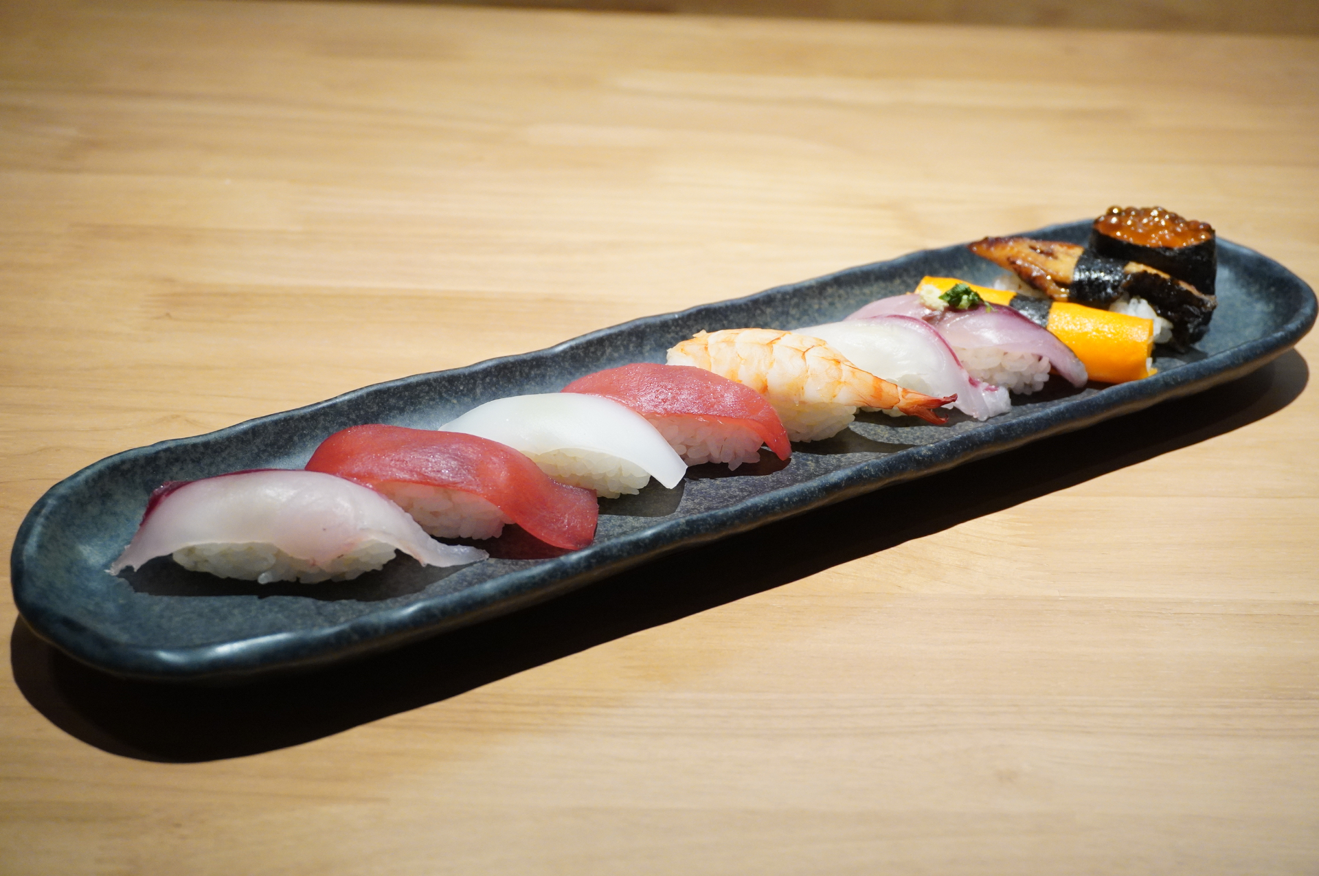 「おまかせ握り」（10貫1500円）