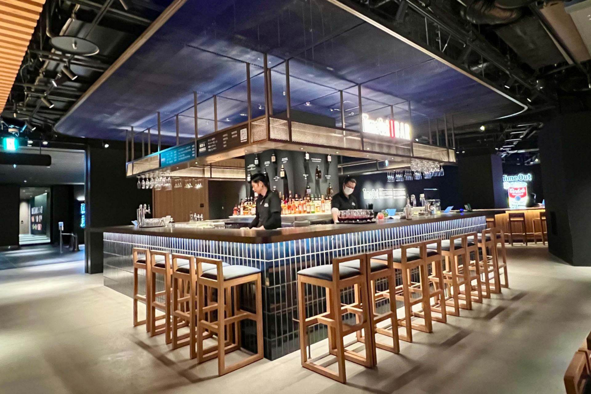 2か所の「タイムアウト・バー」で種類豊富なドリンクを提供