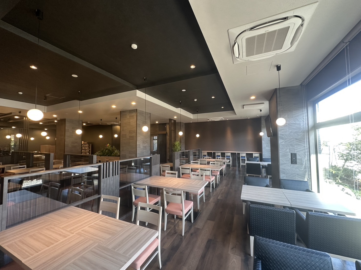 レストラン「NAGOMI」