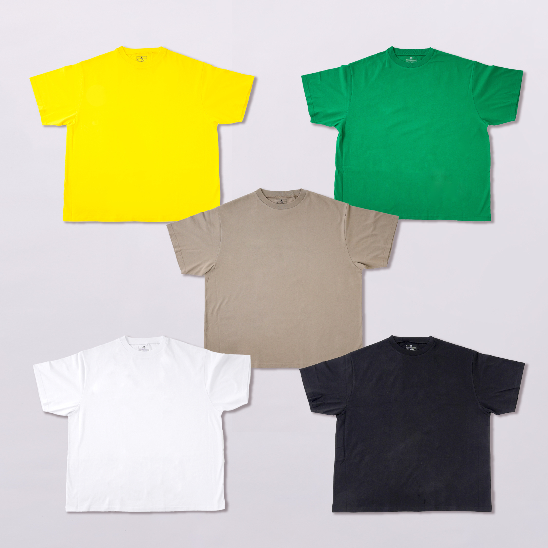 パックアウターTシャツ