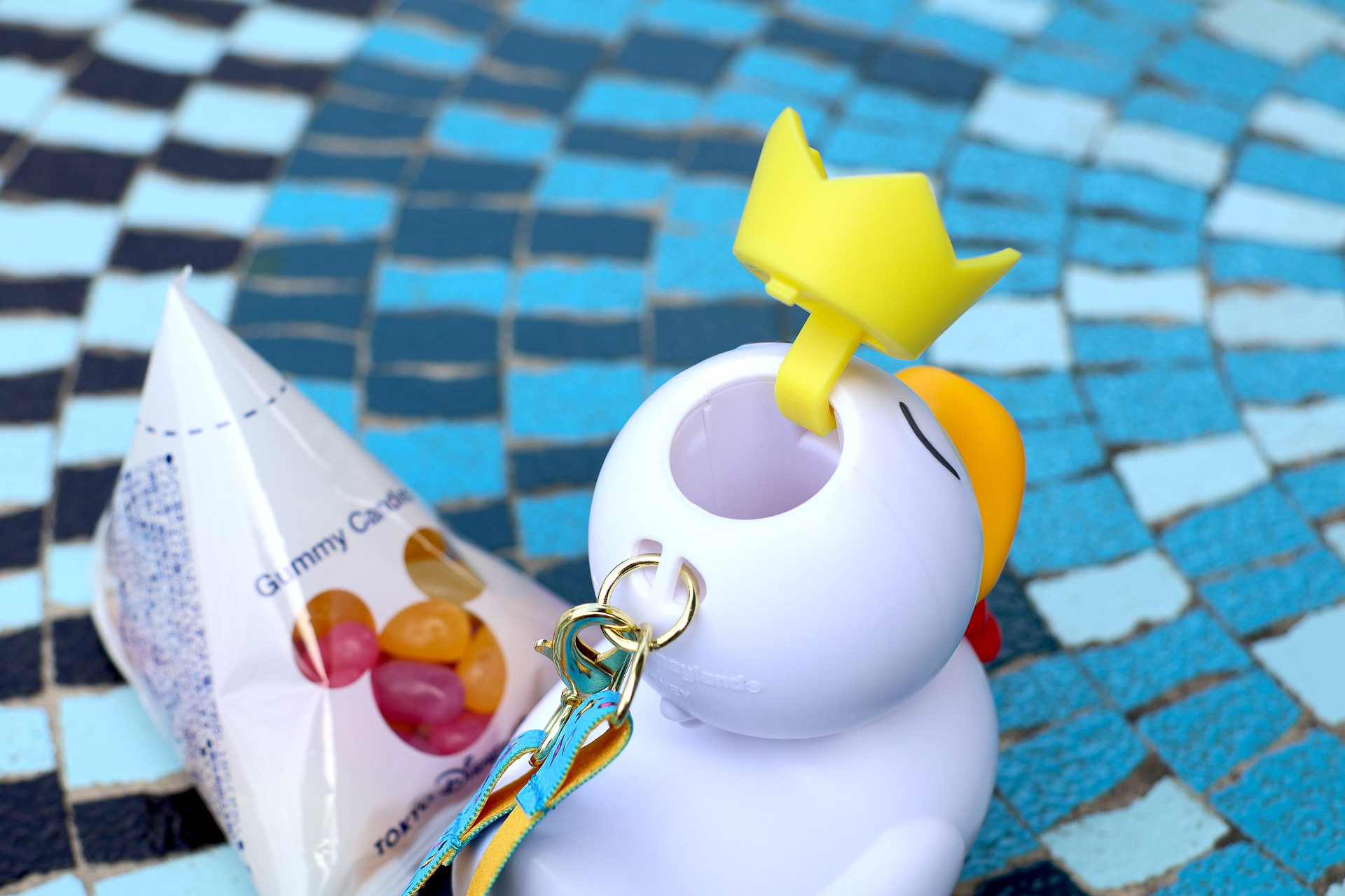 グミキャンディーはこちらから出し入れできる