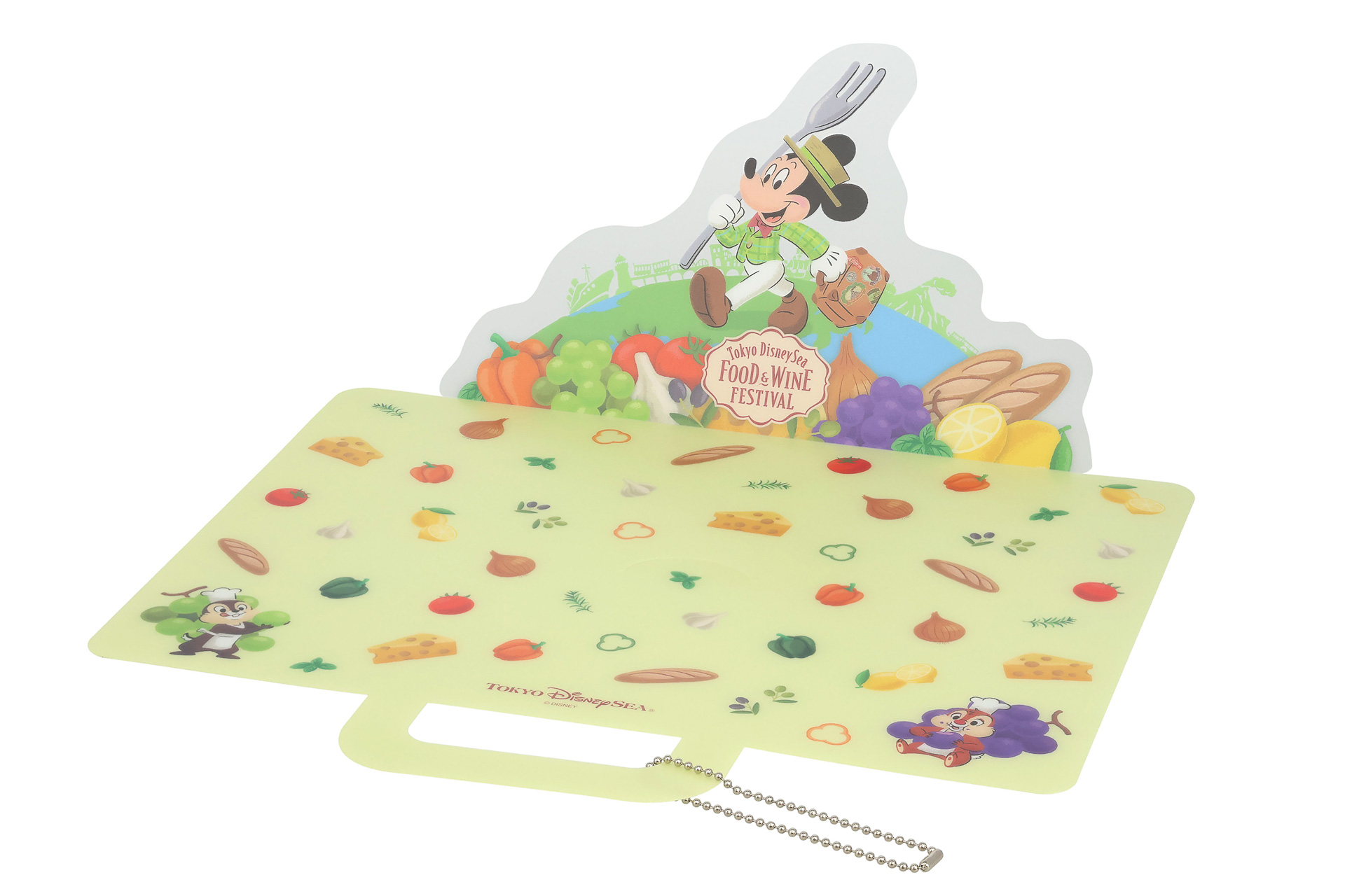 ランチョンマットで、どこでも撮影場所に早変わり（提供：オリエンタルランド）