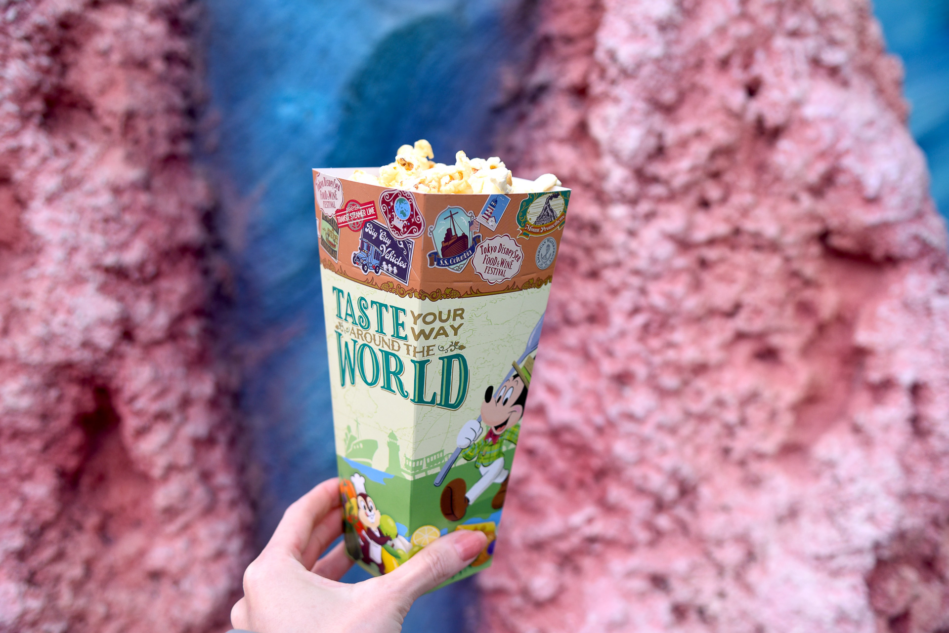 ガーリックの食欲をそそる香りが漂ってくる