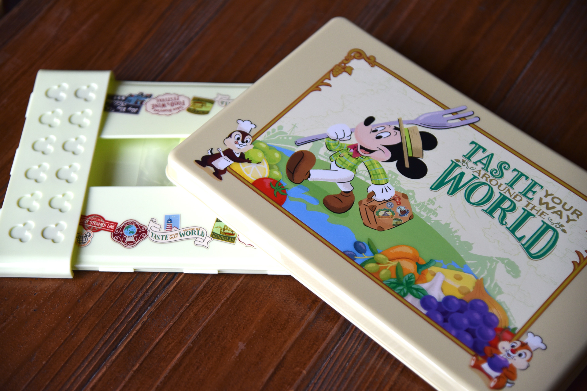 ボックスは折りたたみ式