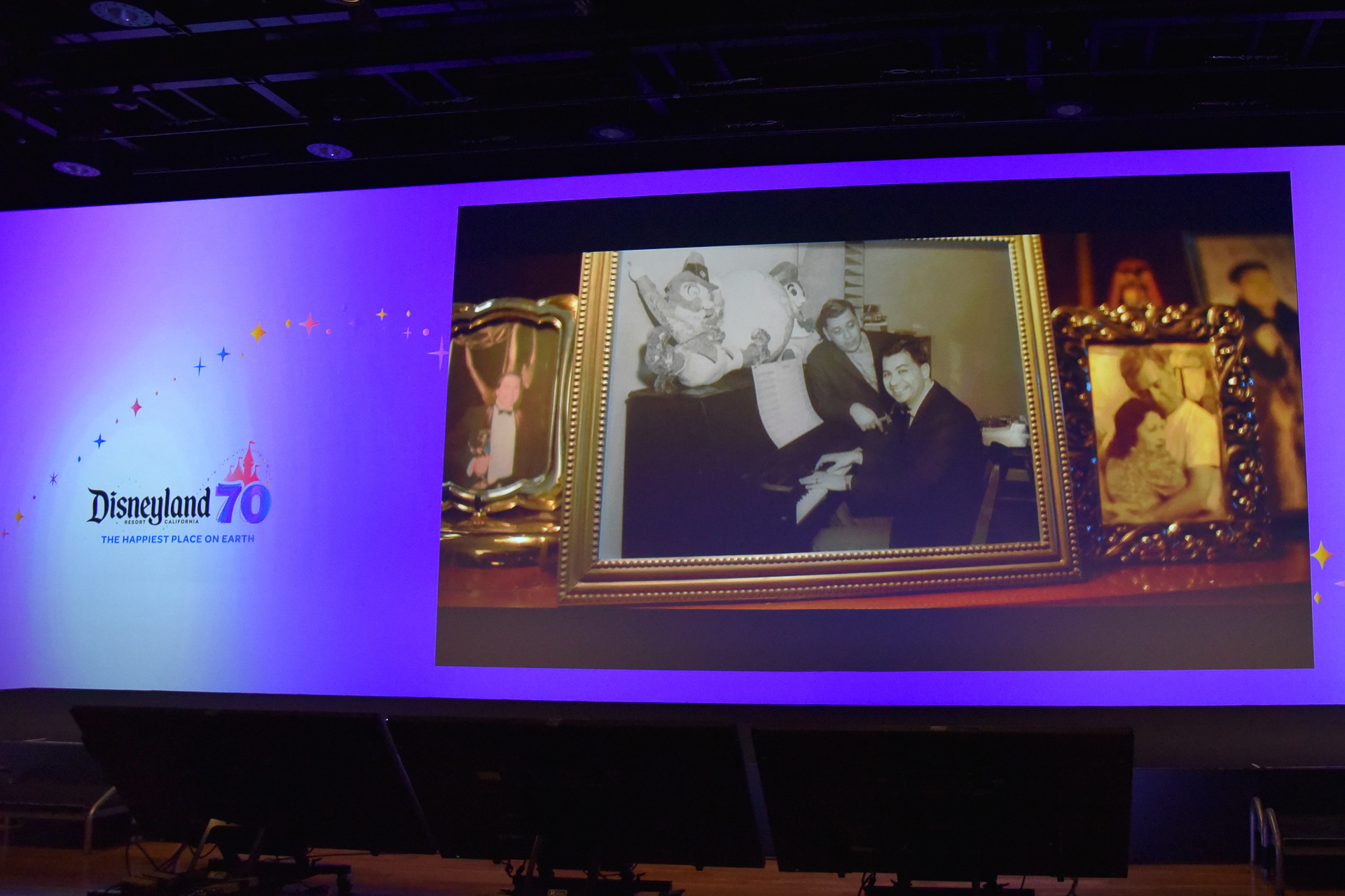 短編「THE Last Verse」を上映を行なう