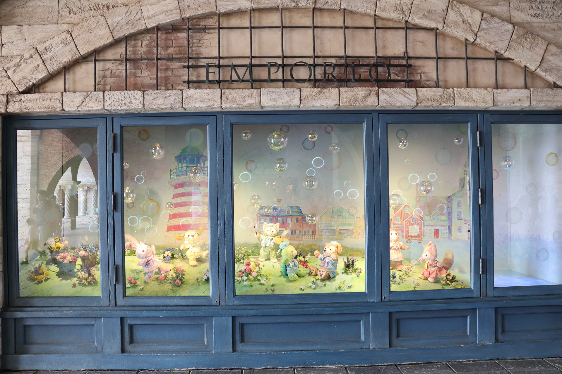 エンポーリオのディスプレイもダッフィーたち