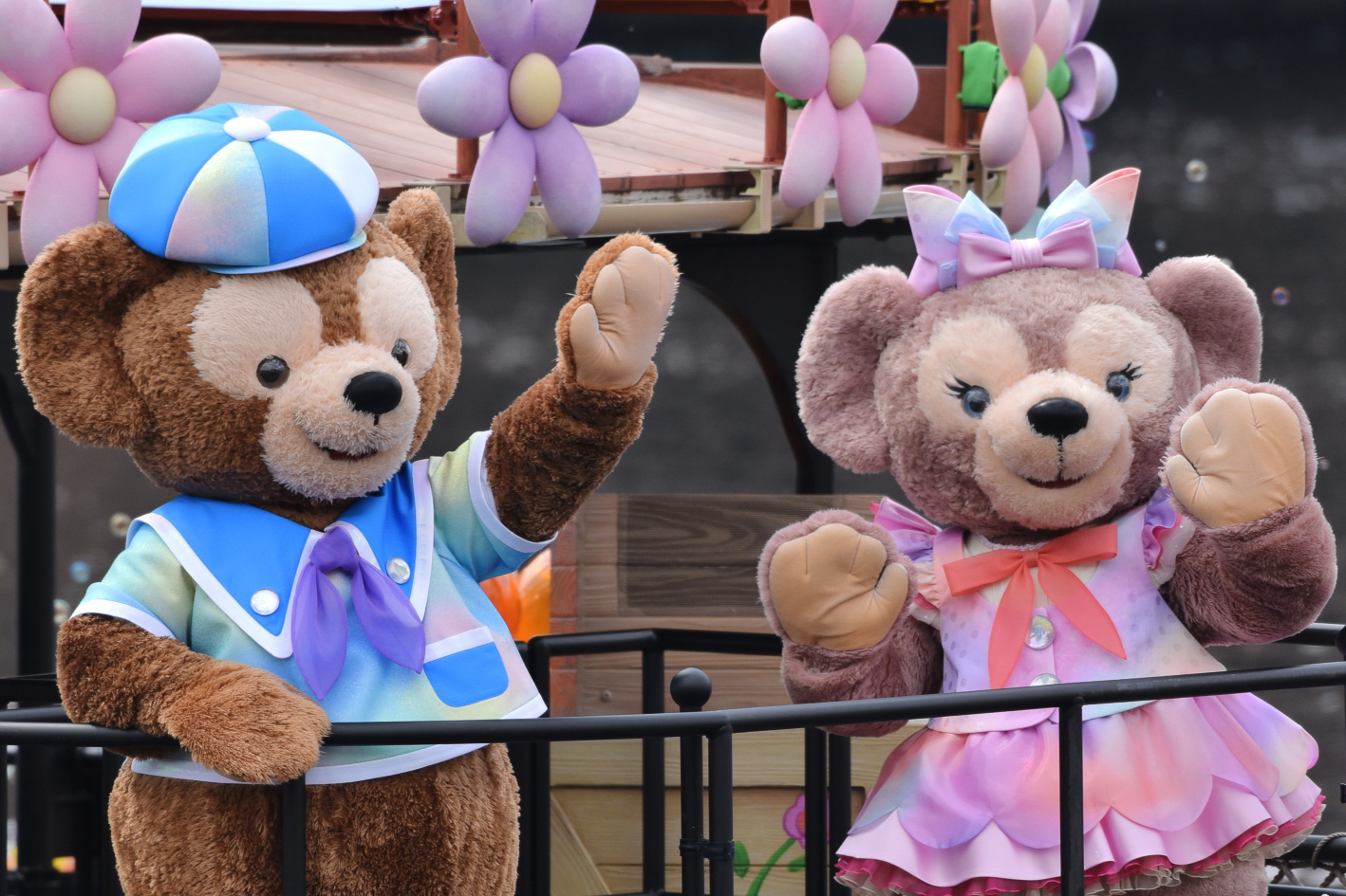 ダッフィー＆フレンズ20周年の水上グリーティング