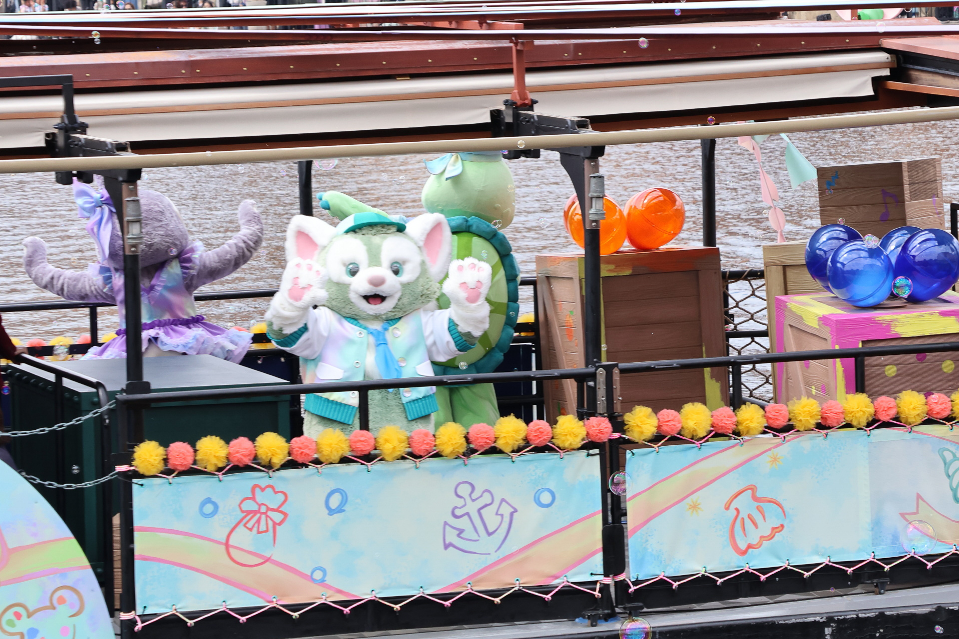 陸までが遠いと逆側のキャラクターが移動してくることも