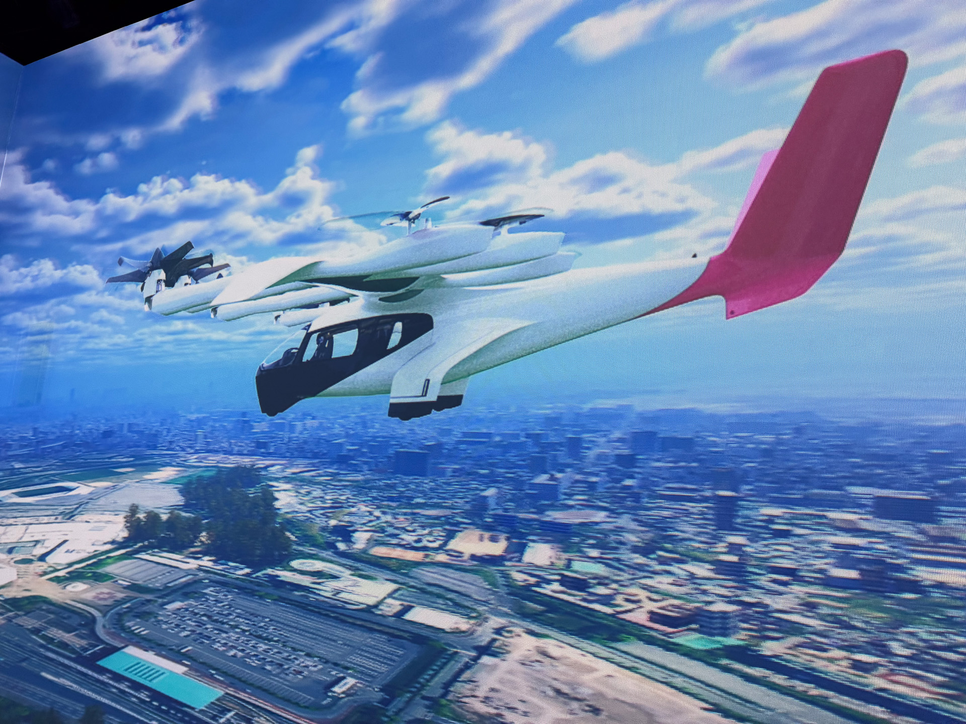 JALが空飛ぶクルマのイマーシブシアターを公開した