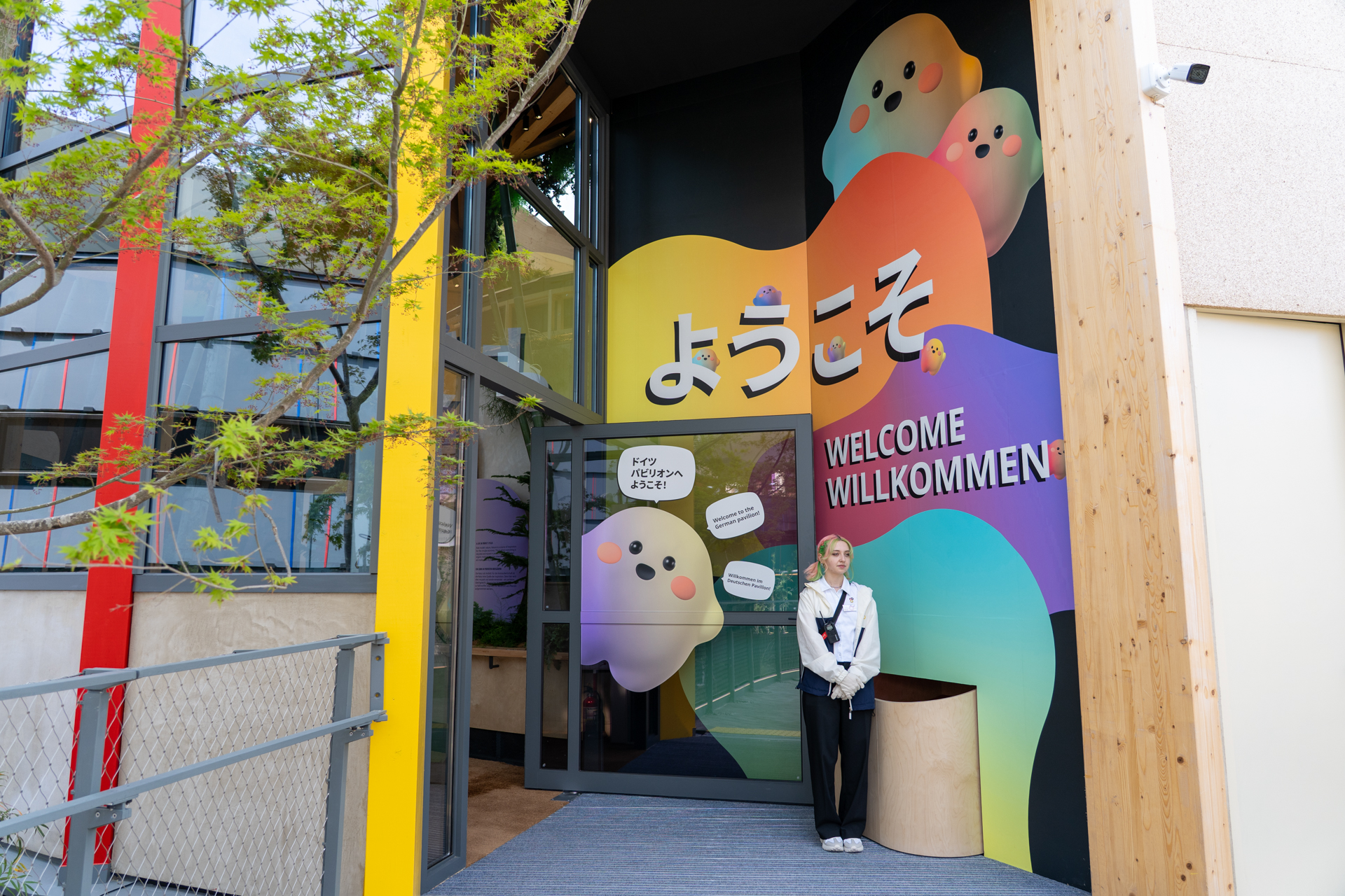 そのサーキュラーが出迎える展示室入り口に早くもワクワク