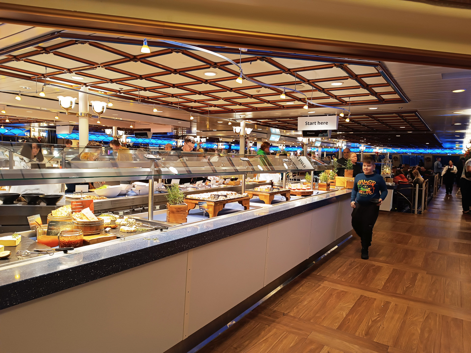 朝食ビュッフェは種類が豊富