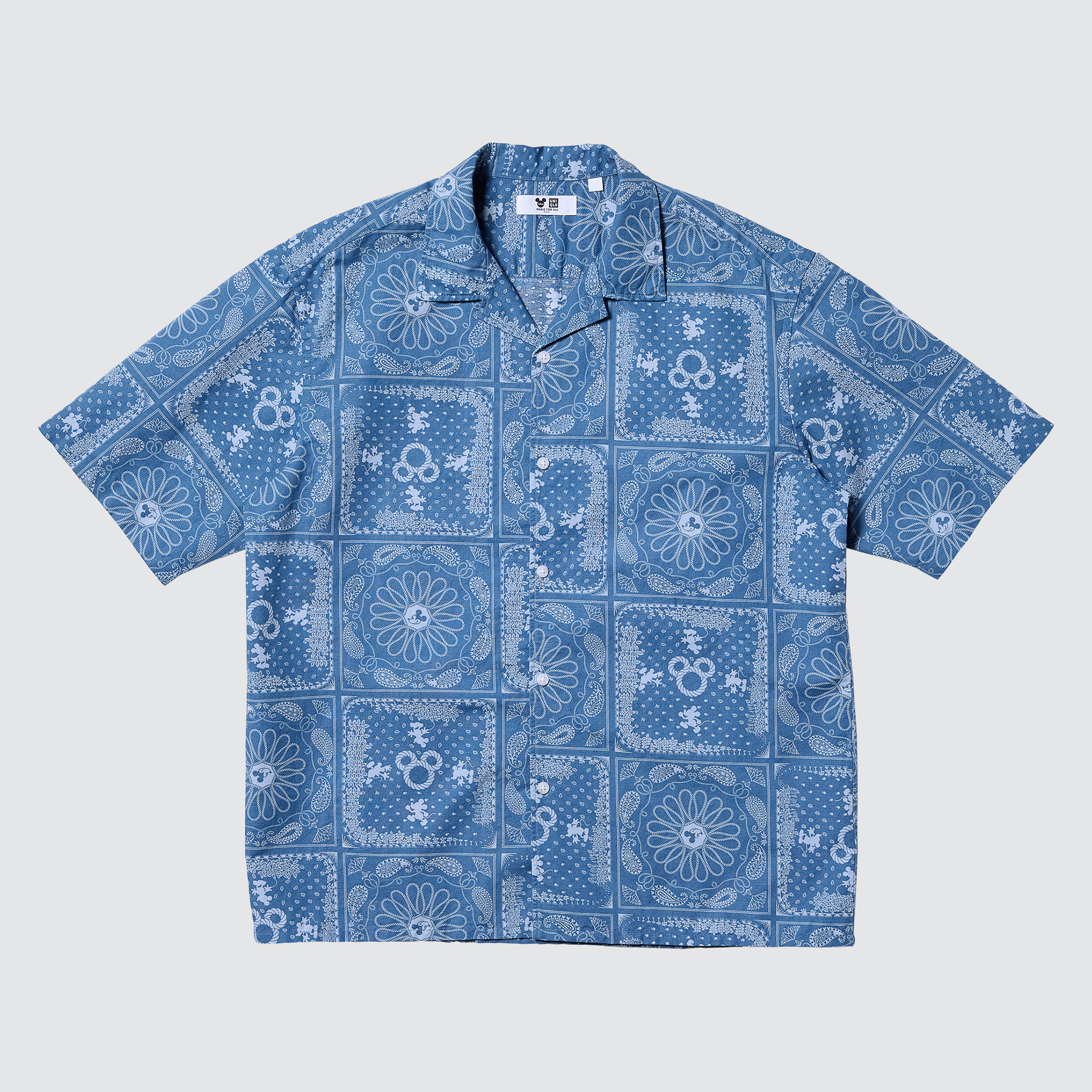 メンズ「コットンリネンシャツ」（各2990円）