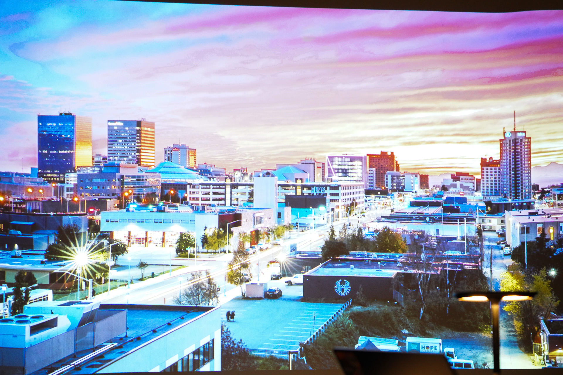 アンカレジはとても近代的な街