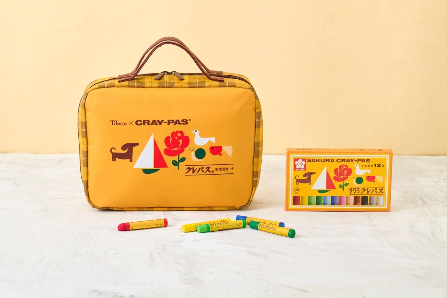 宝島社「サクラクレパスの文具たち クレパス100周年記念・文具ポーチBOOK」の予約注文スタート