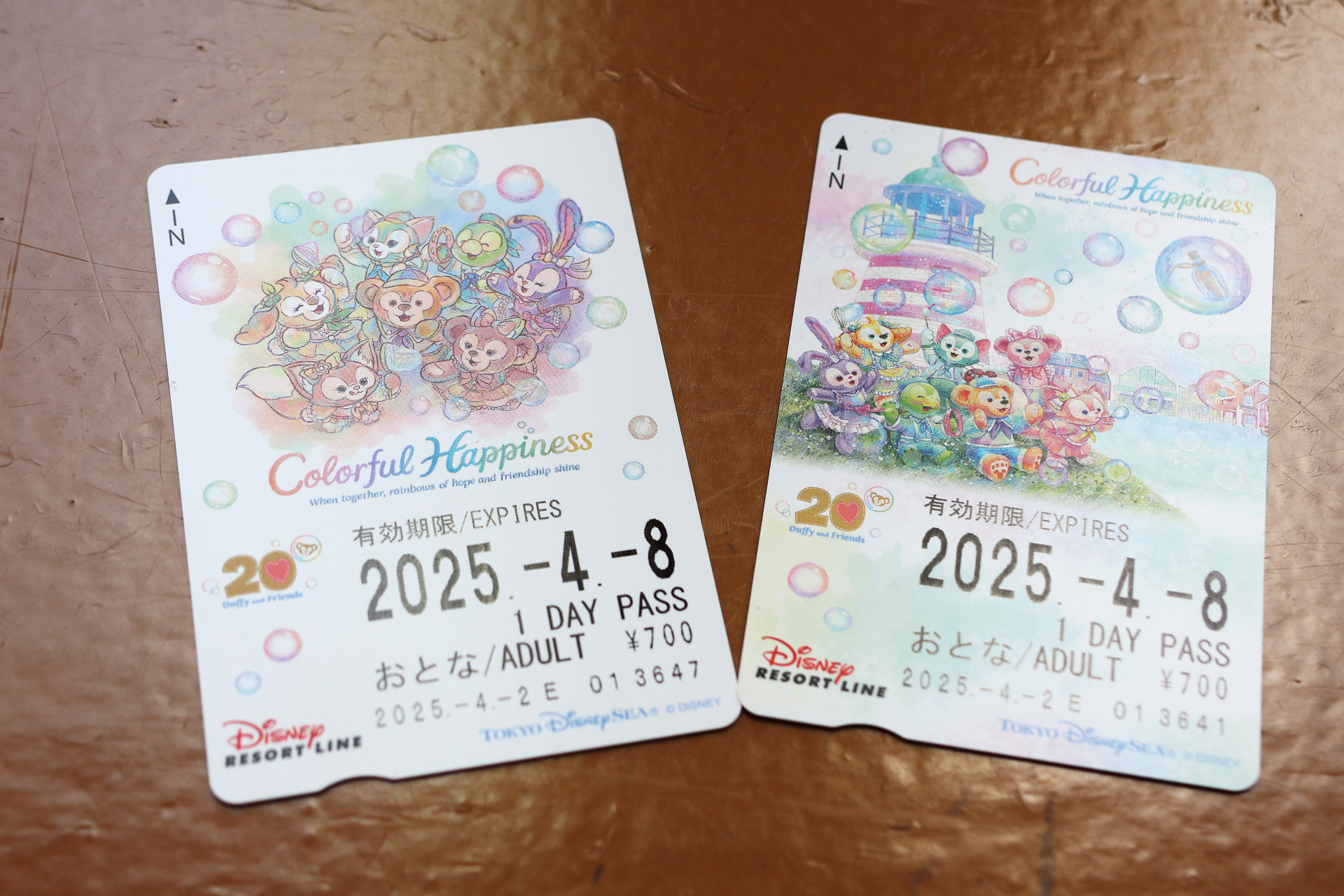 フリーきっぷにも「カラフルハピネス」デザインが2種類登場