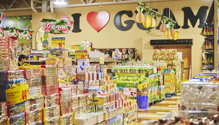 世界最大級のドン・キホーテ、80ドル以上購入で10％オフ＋グアム限定エコバッグプレゼント