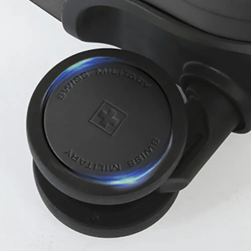 タイヤは低騒音タイプ