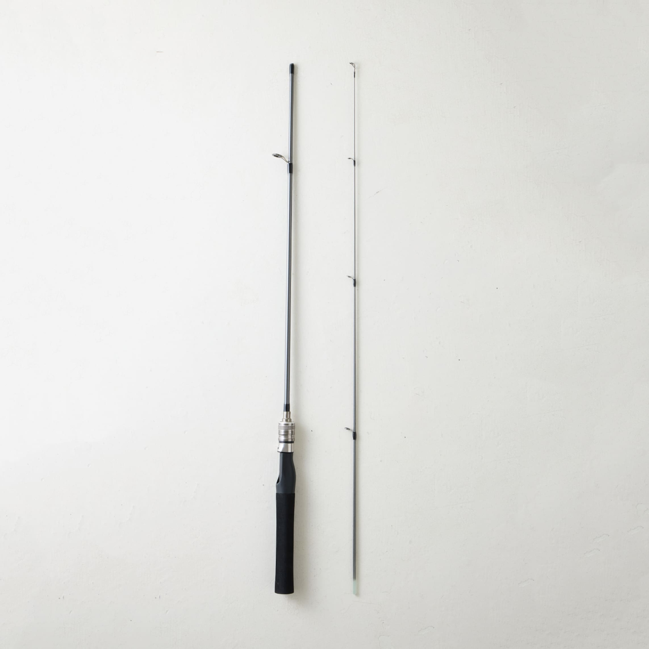 CRANE＋L 2ピース ライトゲームロッド（3300円、実店舗限定）