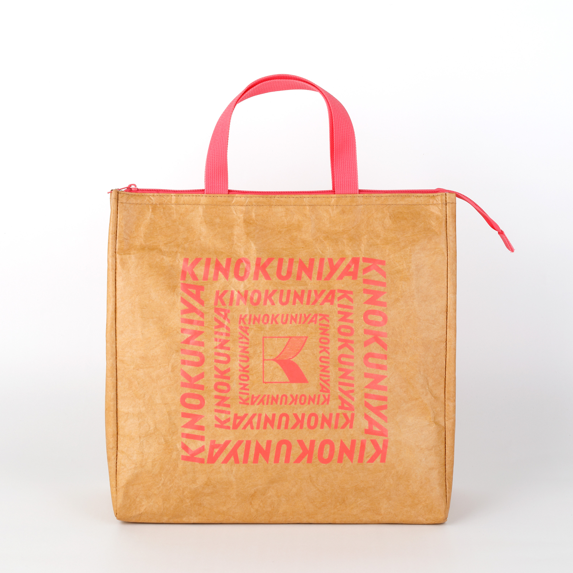 コーラルピンク