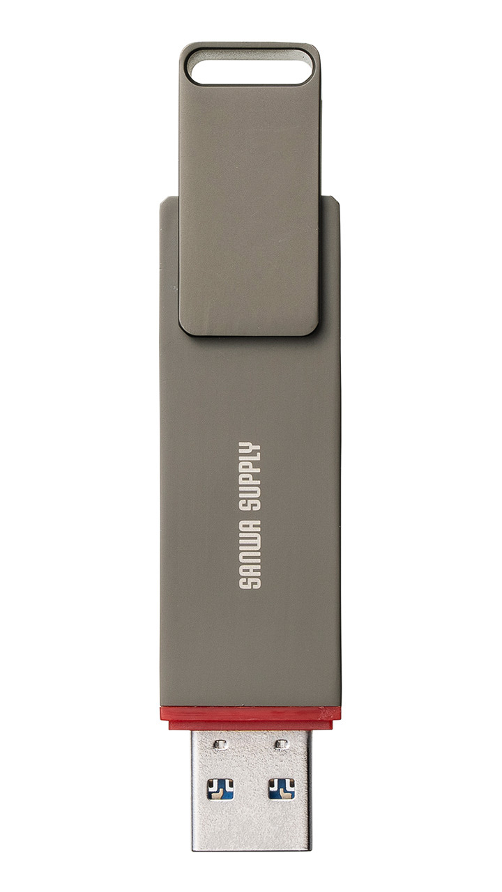 キャップ装着時で81mmのスティック型SSD