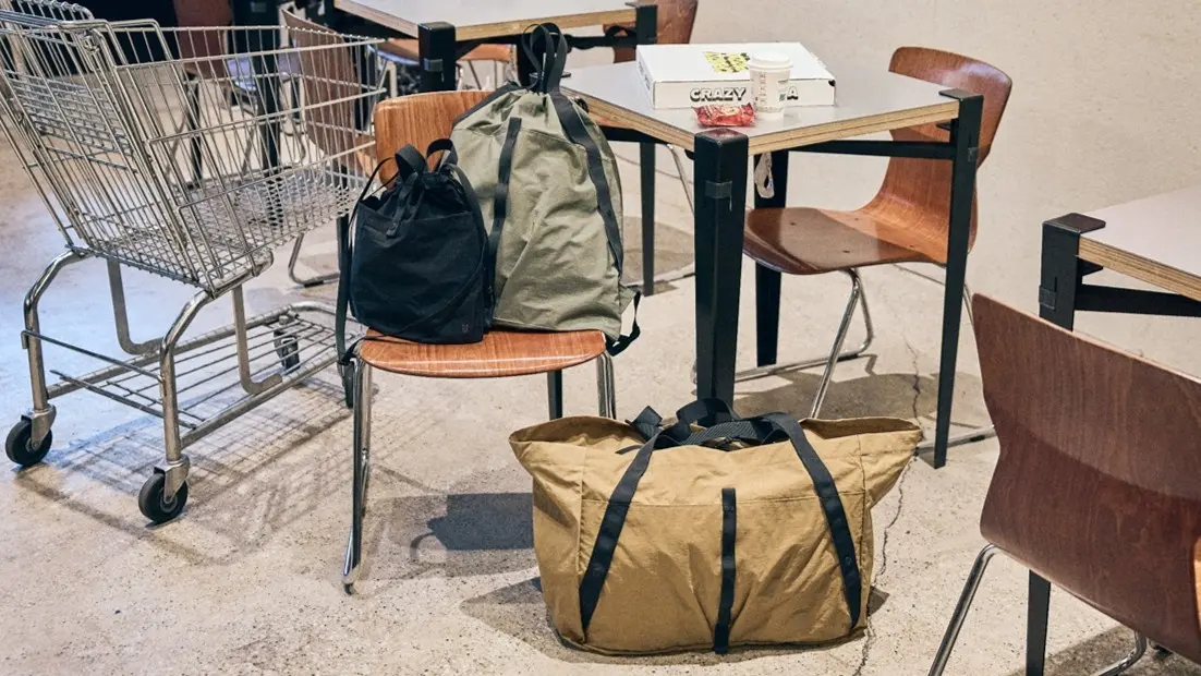 普段は小さくたたんでしまえるバッグ3種類が登場