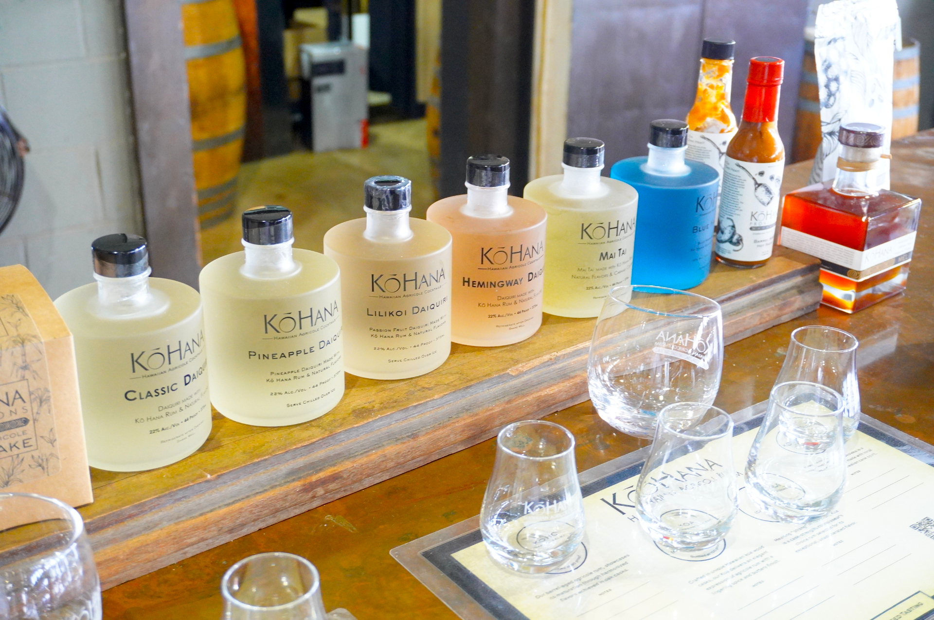 近年ローカルの若者のあいだで人気上昇中という、ハワイアンアグリコールカクテルも試飲できます。メニューはマイタイやリリコイダイキリなど