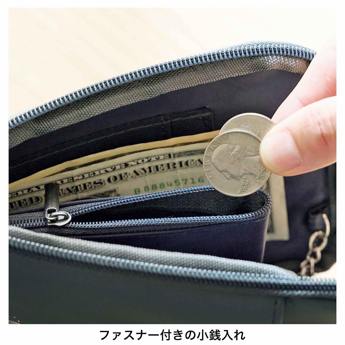 スマホやパスポートやカード、小銭が入る「リトルミイ」デザインのマルチケース