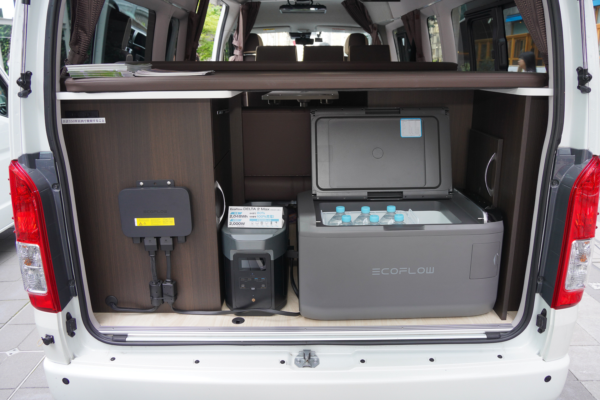 ハイエースのキャンピングカーへの設置例としてお披露目