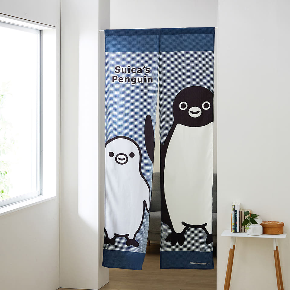 Suicaのペンギン、初夏のお出かけに「ミルク瓶のような形の保温保冷