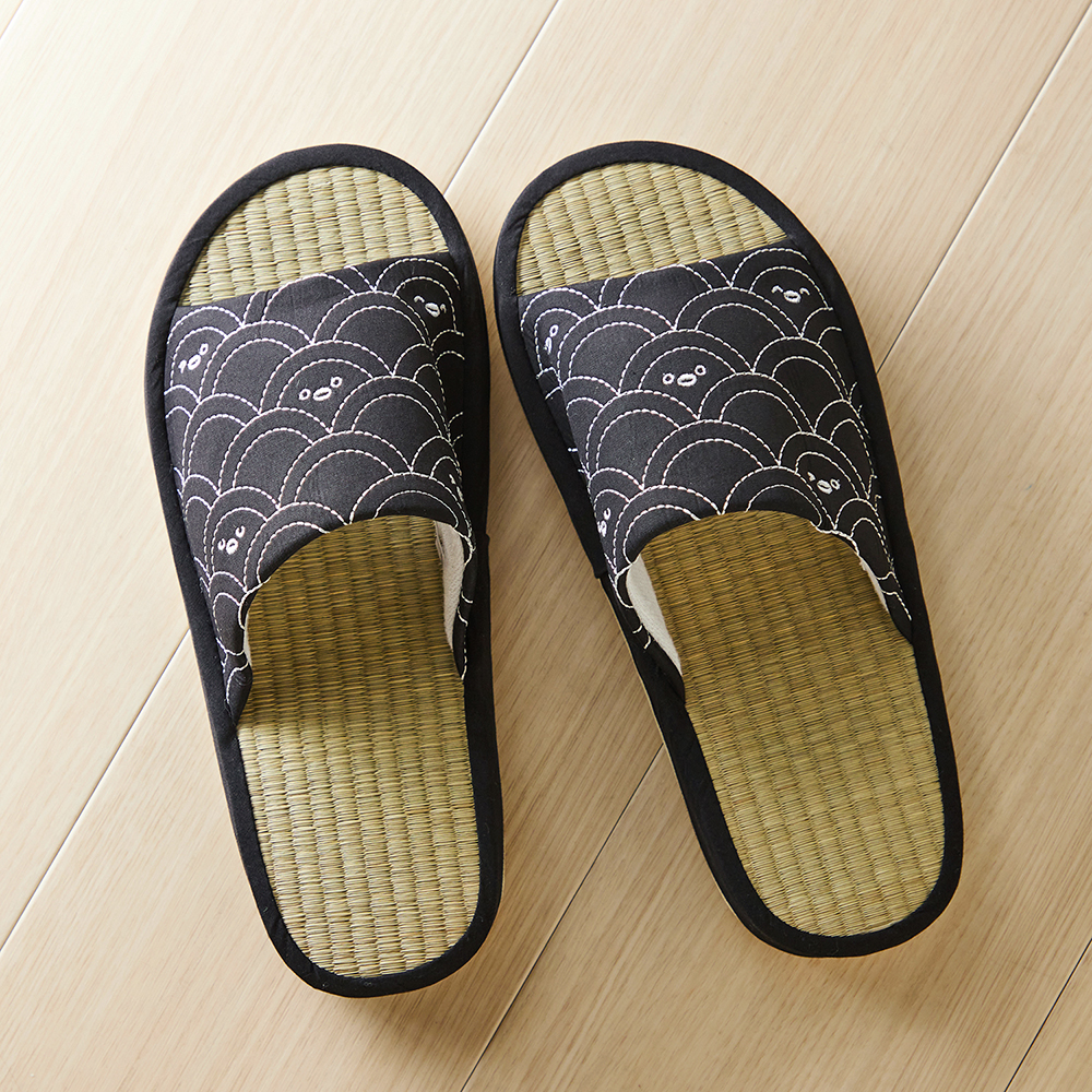 「ふっくらウレタン入りのい草スリッパ」（1980円）