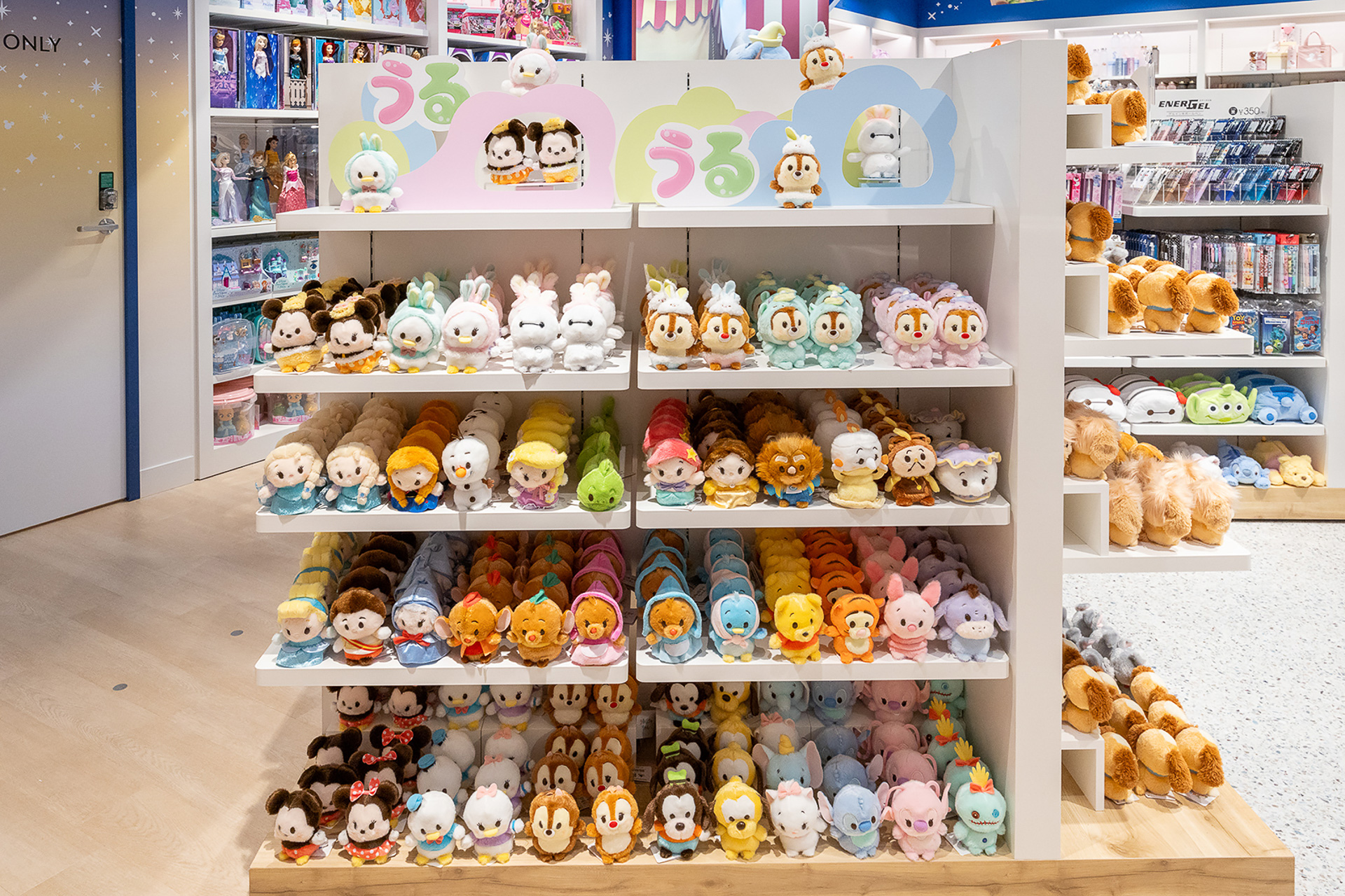 人気のうるぽちゃちゃんや新作「UniBesties」も手に入る