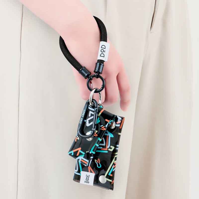 ファミリーマート限定「DOD PVCウォレットセットBOOK BLACK」